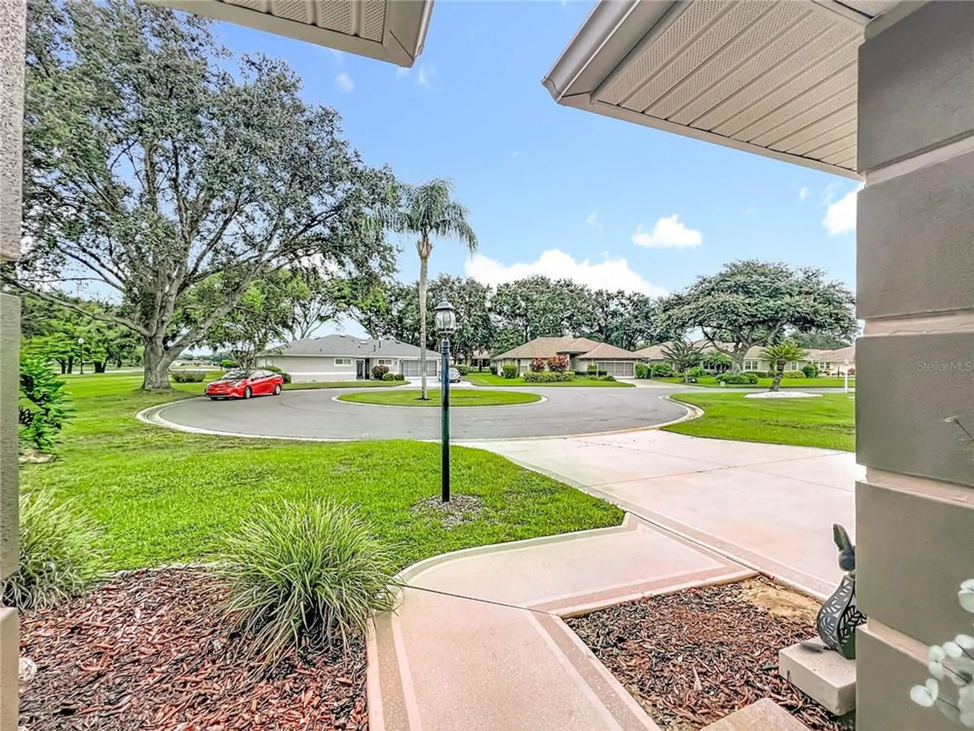 Property Slideshow image 8 of 73 | 5902 princess diana ct, Leesburg, FL, 34748