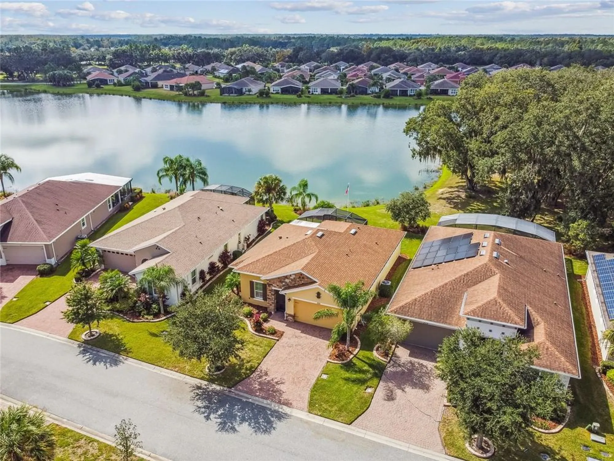 Property Slideshow image 64 of 67 | 333 via torrente dr, Poinciana, FL, 34759