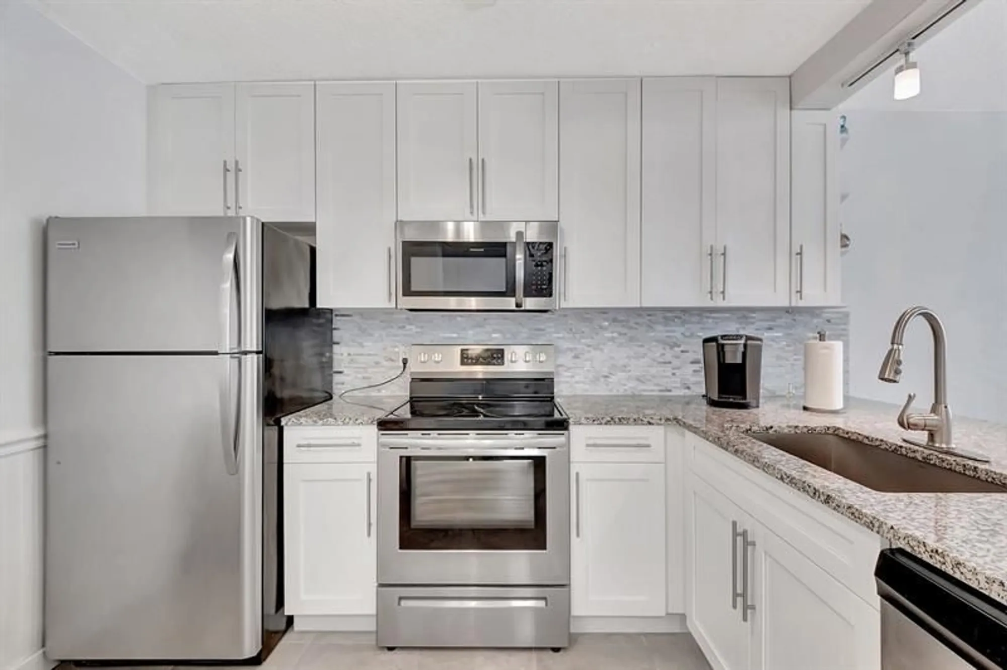 Property Slideshow image 10 of 52 | 9110 fairbanks ln apt 5, Boca Raton, FL, 33496