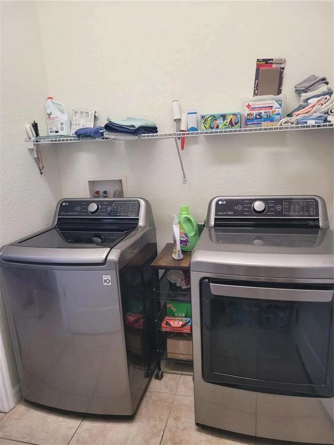 Property Slideshow image 16 of 44 | 920 regal manor way, Sun City Center, FL, 33573