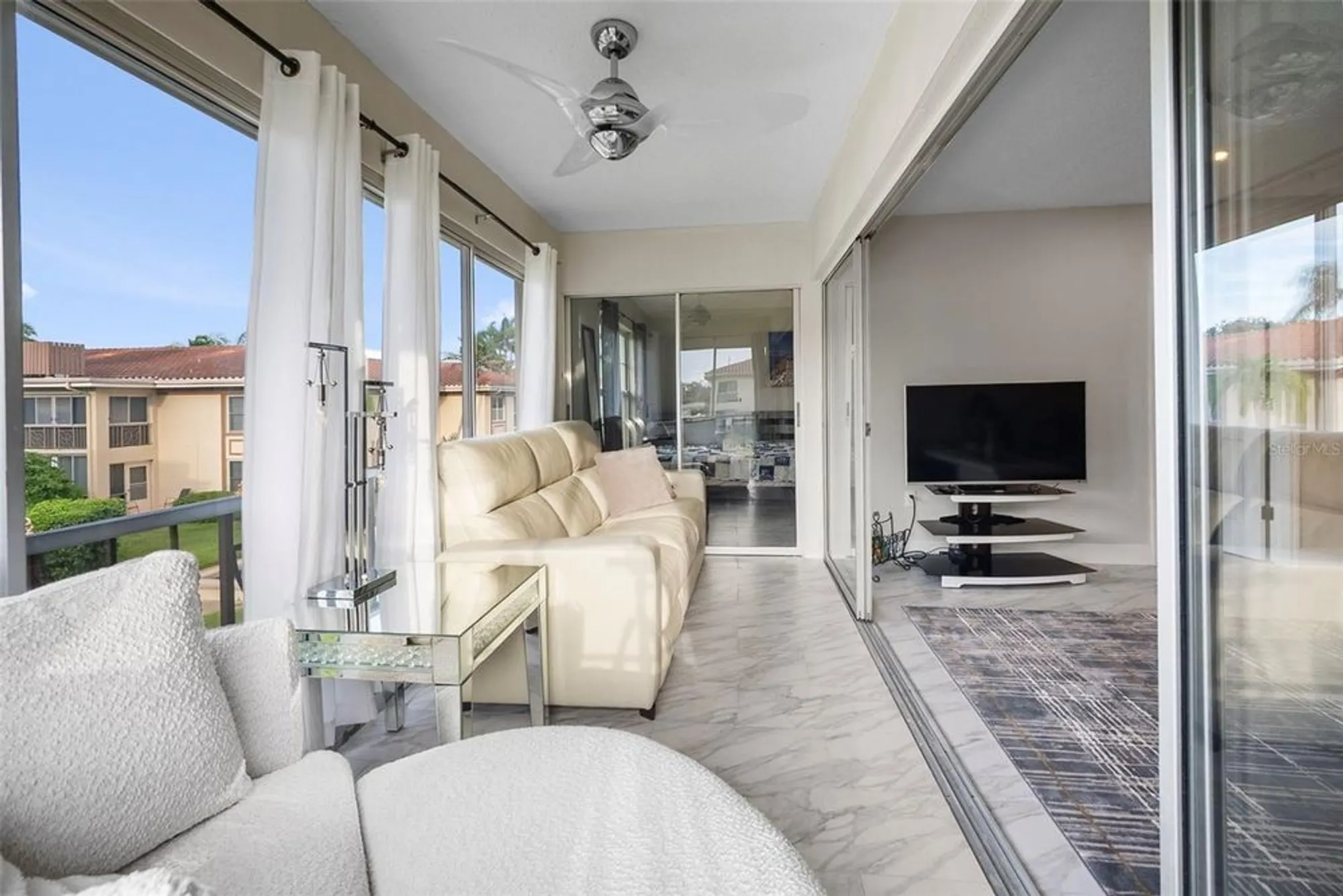 Property Slideshow image 15 of 27 | 19029 us highway 19 n apt 6-16, Clearwater, FL, 33764