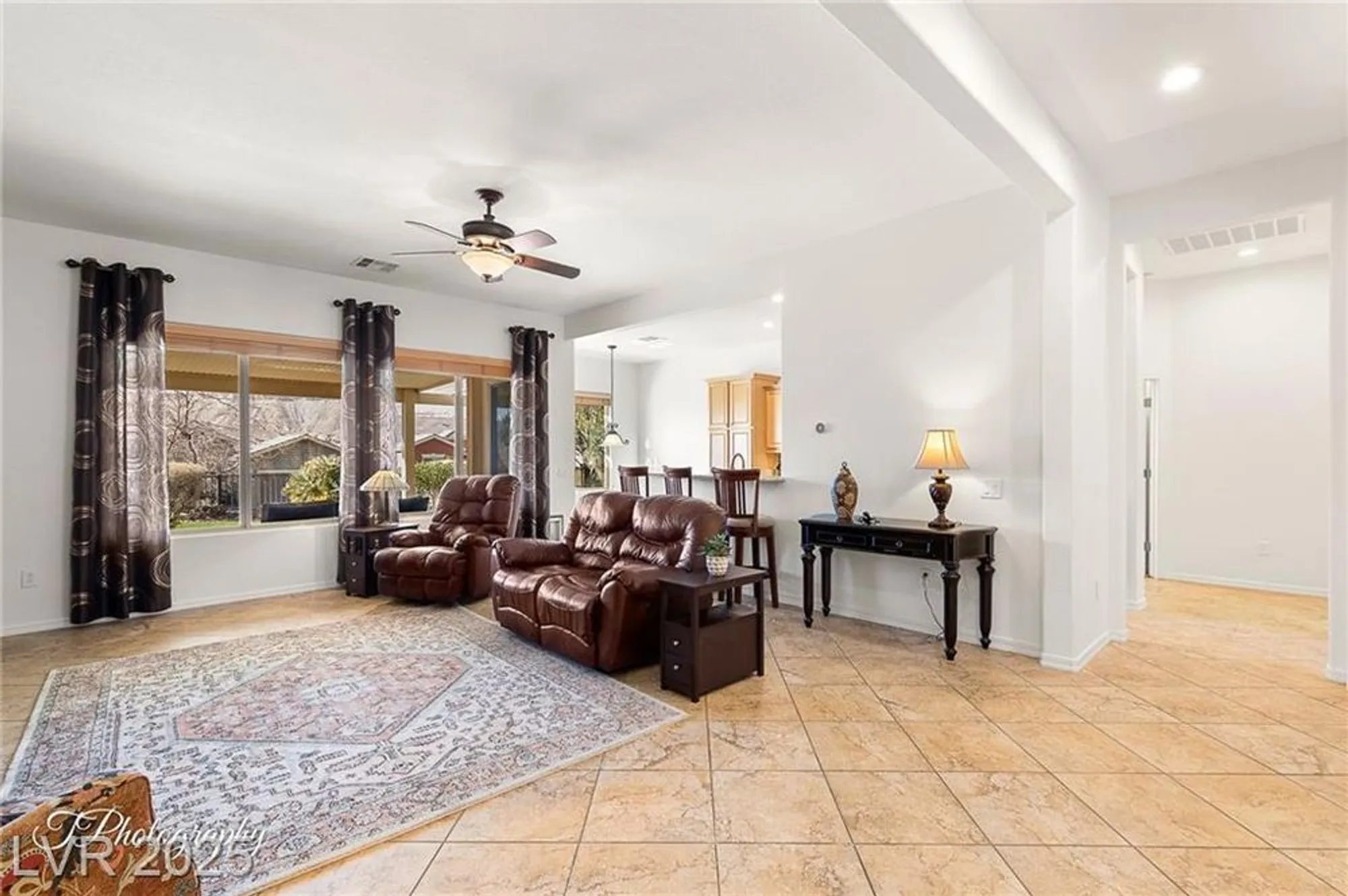 Property Slideshow image 10 of 46 | 993 starlight terrace way, Mesquite, NV, 89034