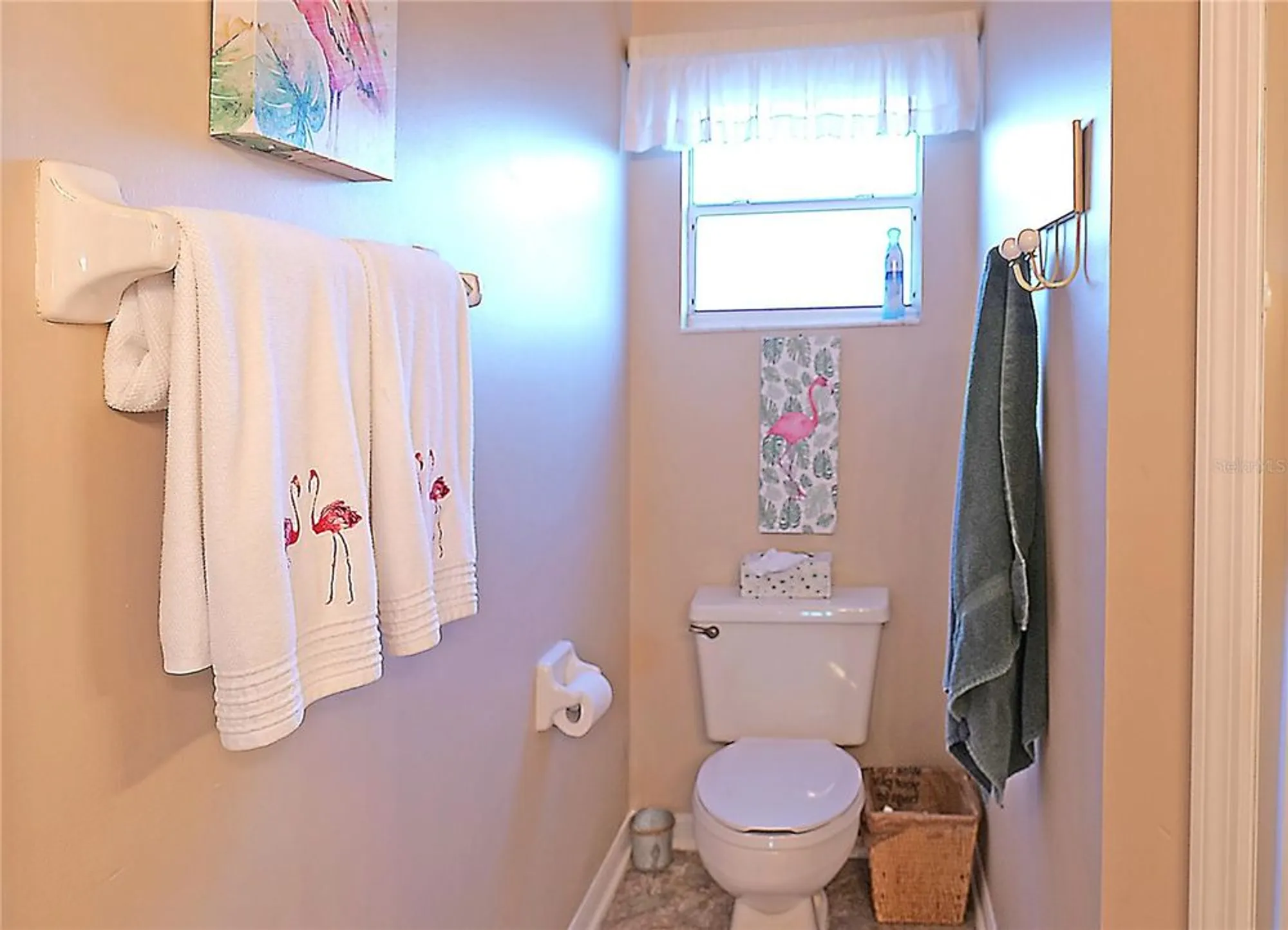 Property Slideshow image 20 of 47 | 25327 temple ct, Leesburg, FL, 34748