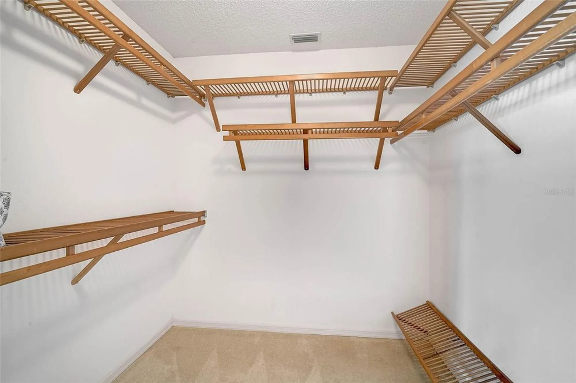 Property Slideshow image 29 of 62 | 7570 links ct, Sarasota, FL, 34243