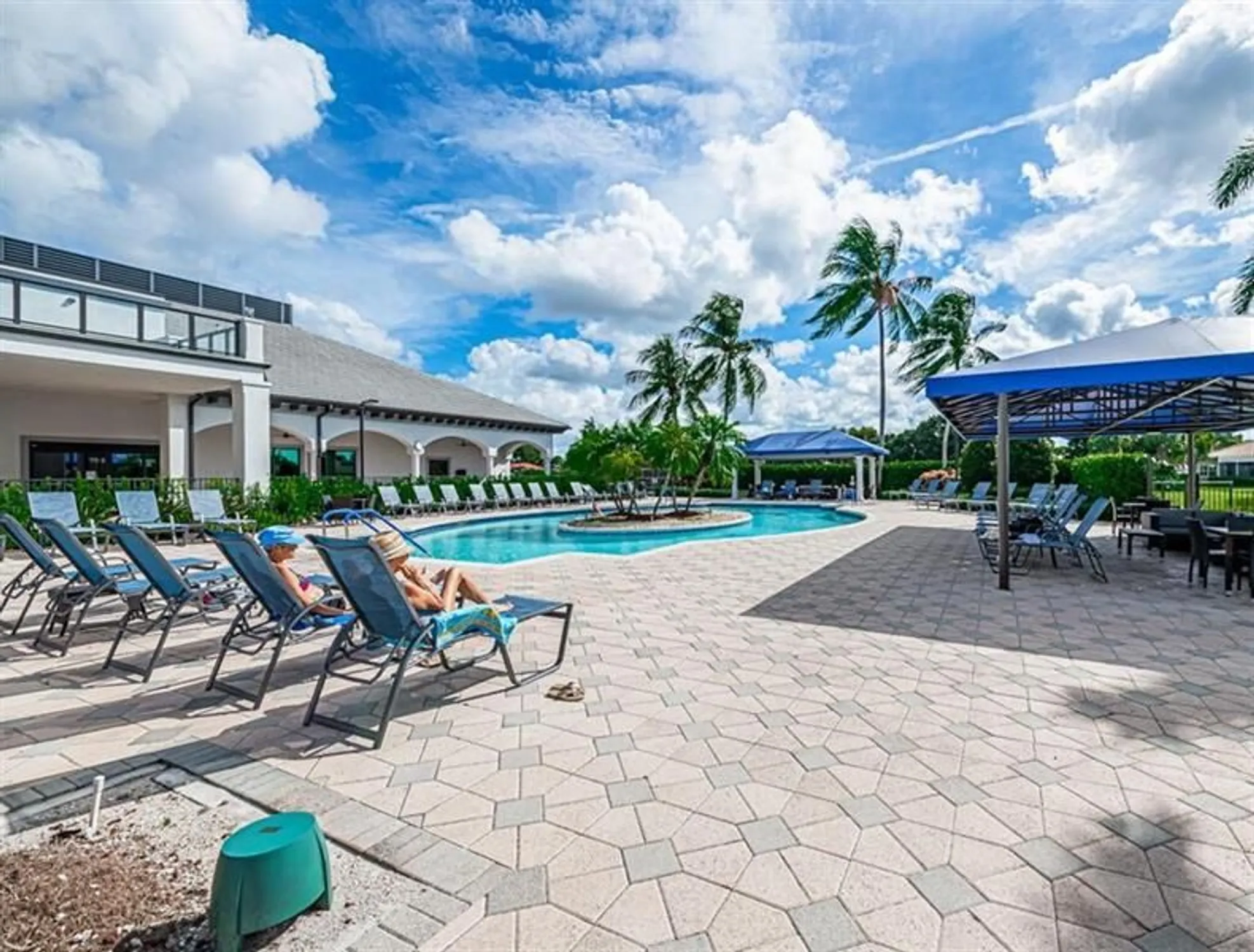 Property Slideshow image 40 of 62 | 8402 logia cir, Boynton Beach, FL, 33472
