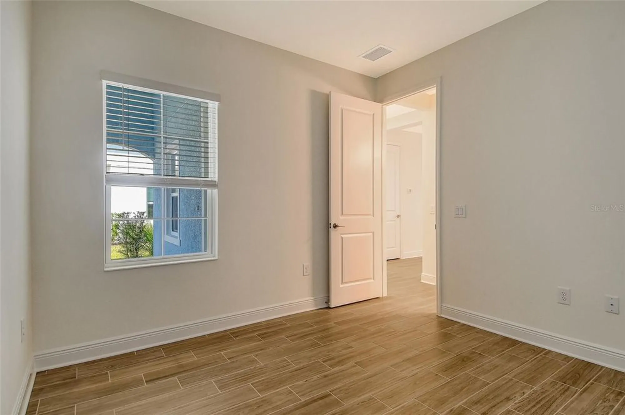 Property Slideshow image 32 of 41 | 12697 palatka dr, Venice, FL, 34293