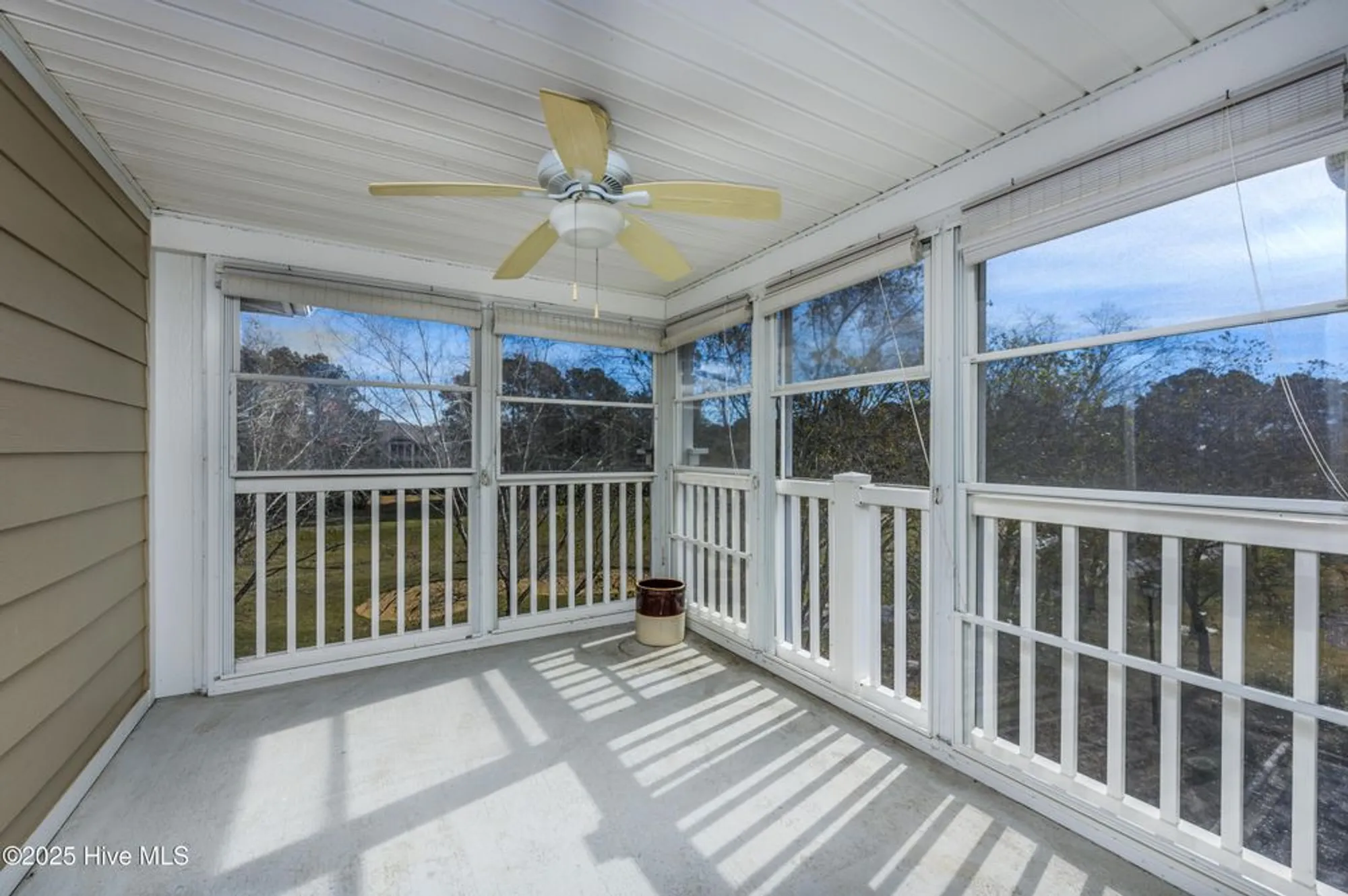 Property Slideshow image 19 of 34 | 260 s crow creek dr 18, Calabash, NC, 28467