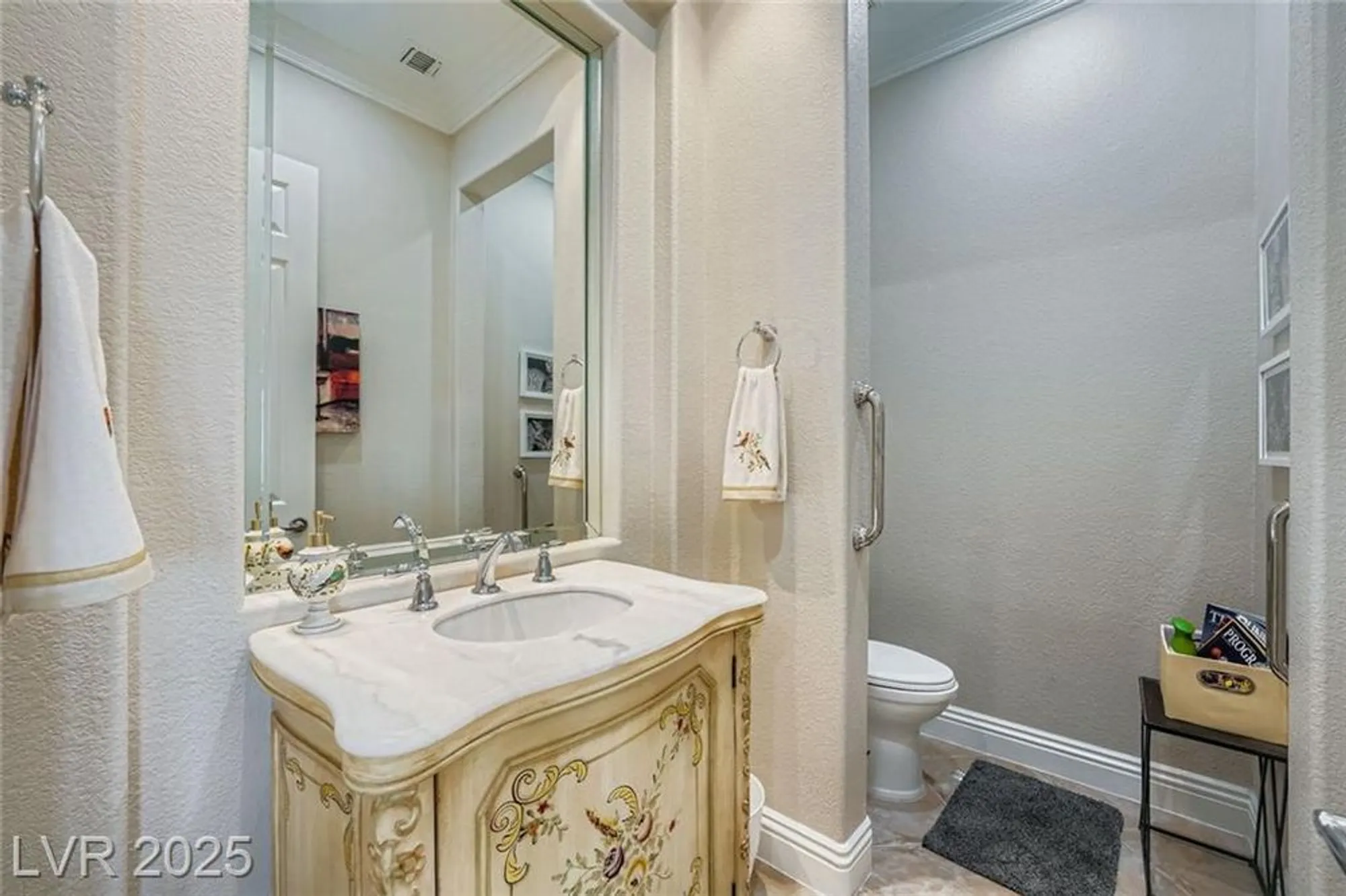 Property Slideshow image 40 of 45 | 2544 forest city dr, Henderson, NV, 89052