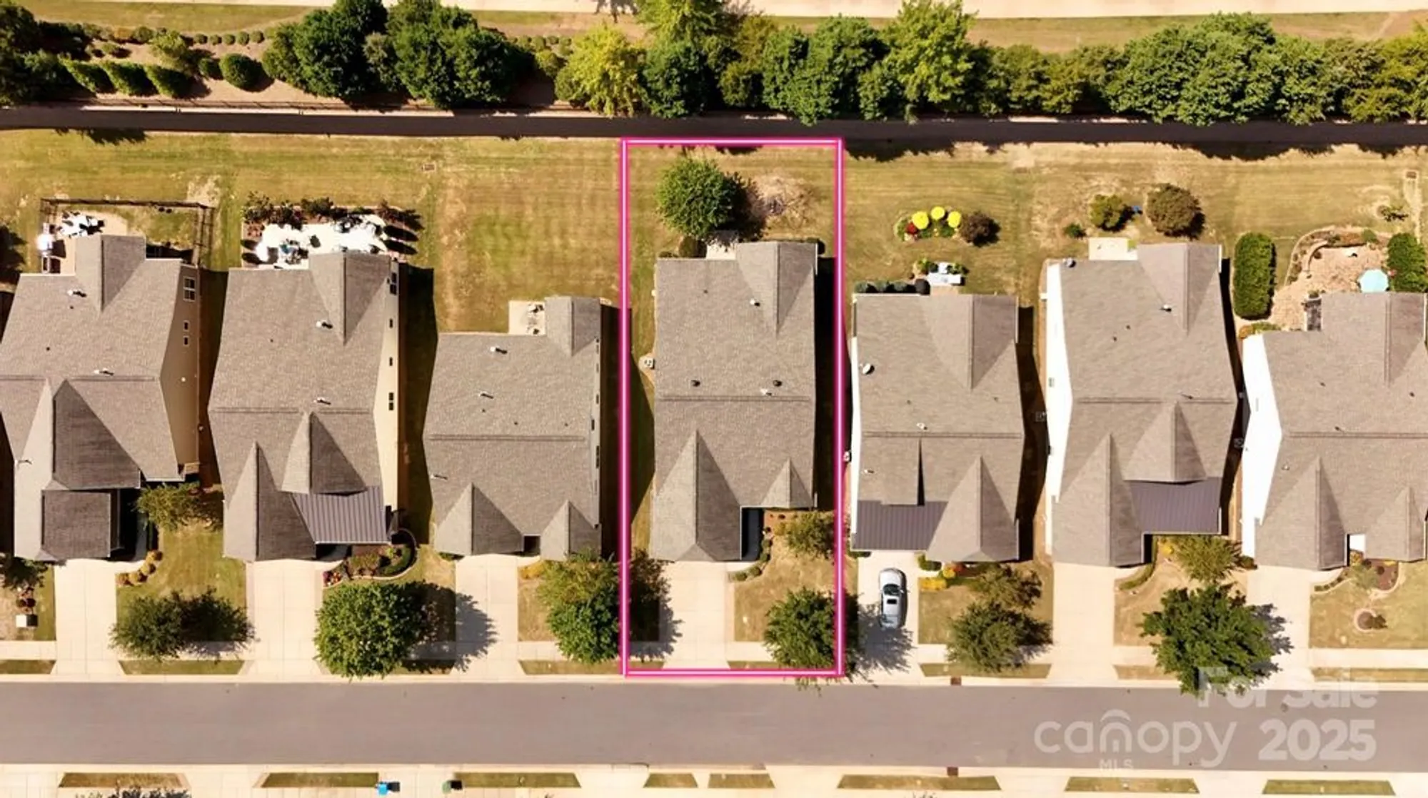 Property Slideshow image 38 of 48 | 353 harvest valley ln, Fort Mill, SC, 29715