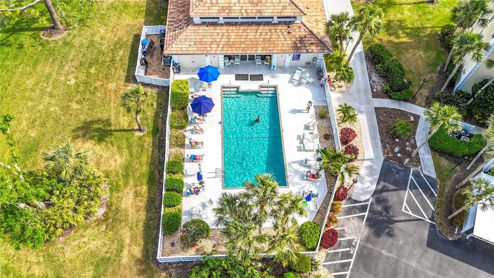 Property Slideshow image 2 of 58 | 839 wexford blvd # 839, Venice, FL, 34293