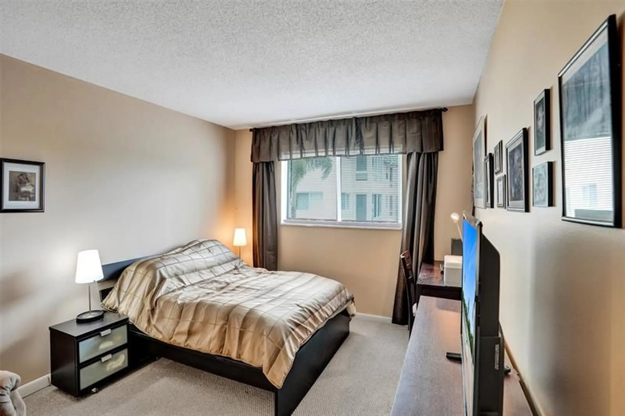 Property Slideshow image 16 of 38 | 32 colonial club dr apt 202, Boynton Beach, FL, 33435