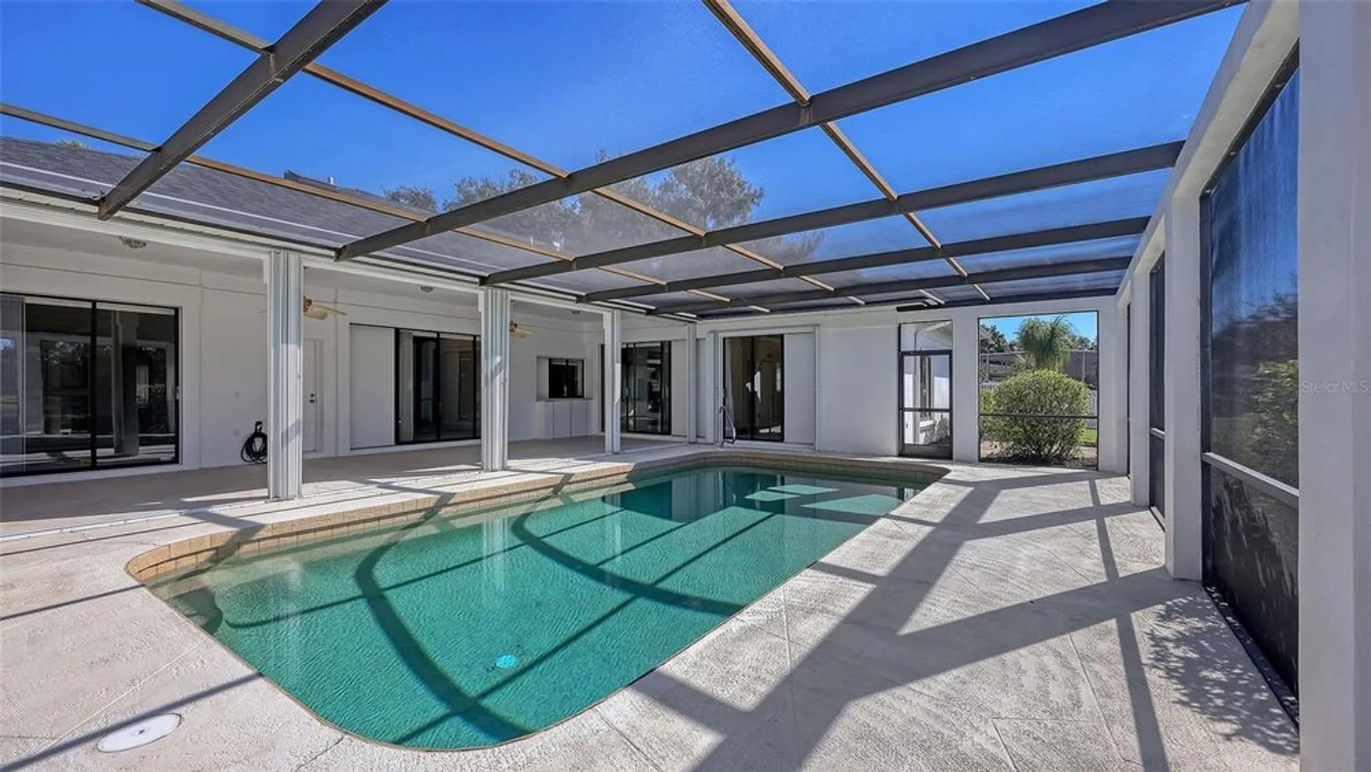 Property Slideshow image 43 of 60 | 8068 estates dr, Sarasota, FL, 34243