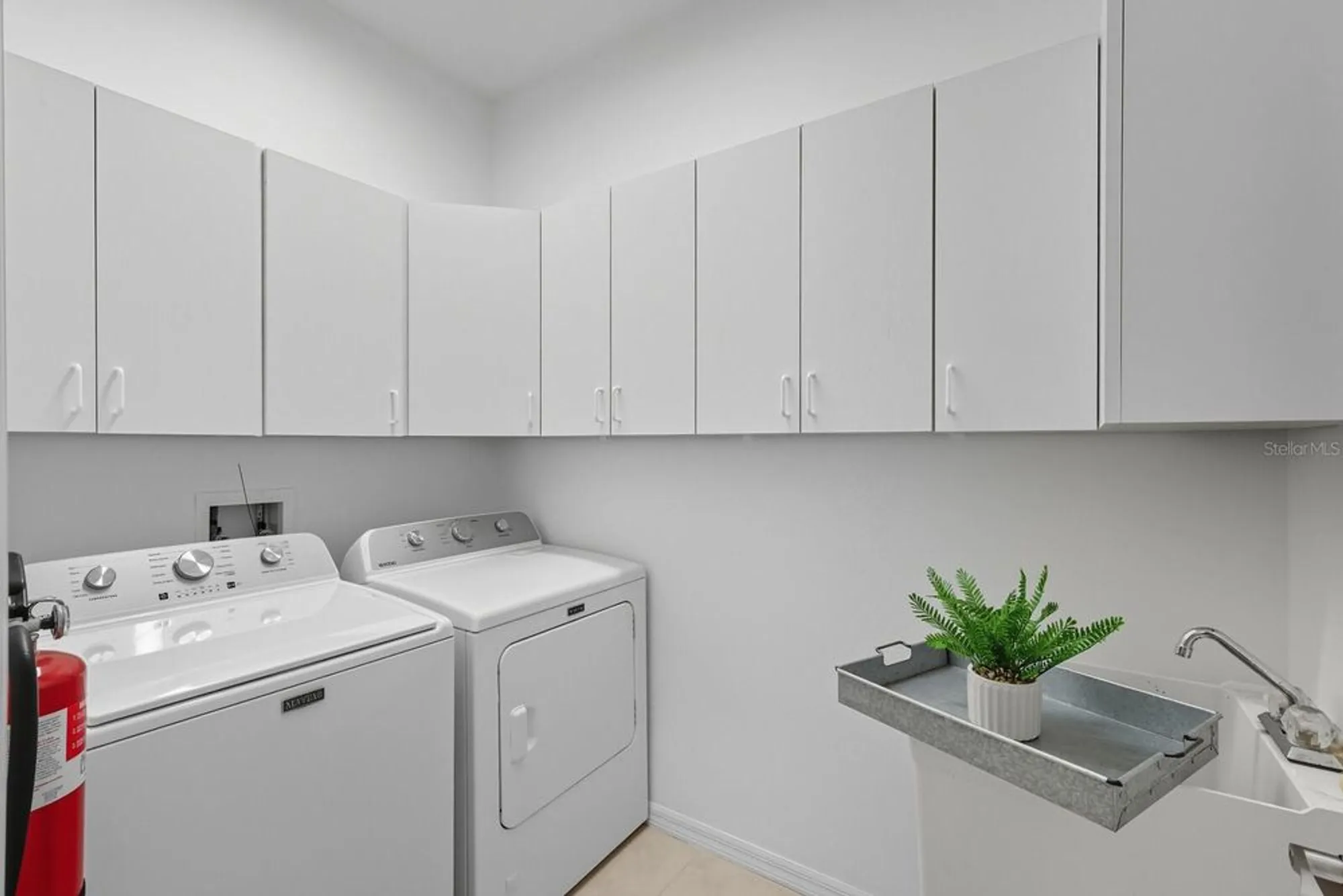 Property Slideshow image 24 of 50 | 4470 kariba lake ter, Sarasota, FL, 34243