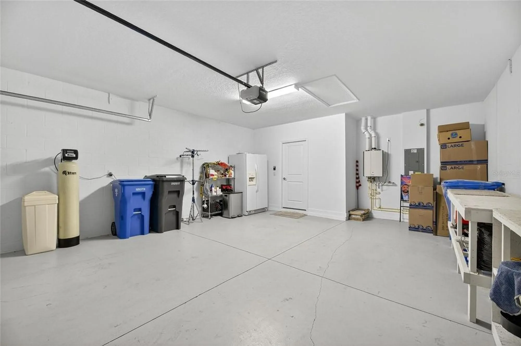 Property Slideshow image 26 of 80 | 17334 holly well ave, Wimauma, FL, 33598