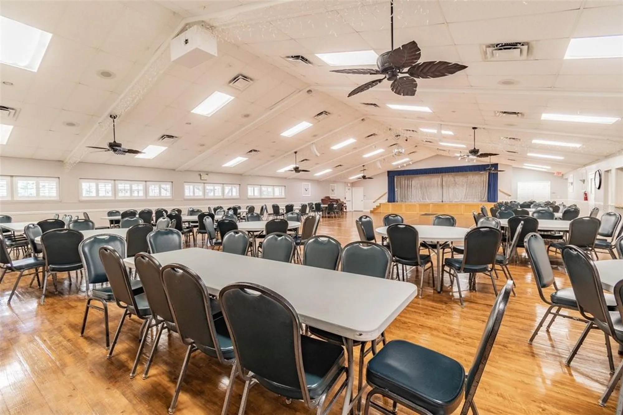 Property Slideshow image 88 of 89 | 8130 braddock cir 3, Port Richey, FL, 34668