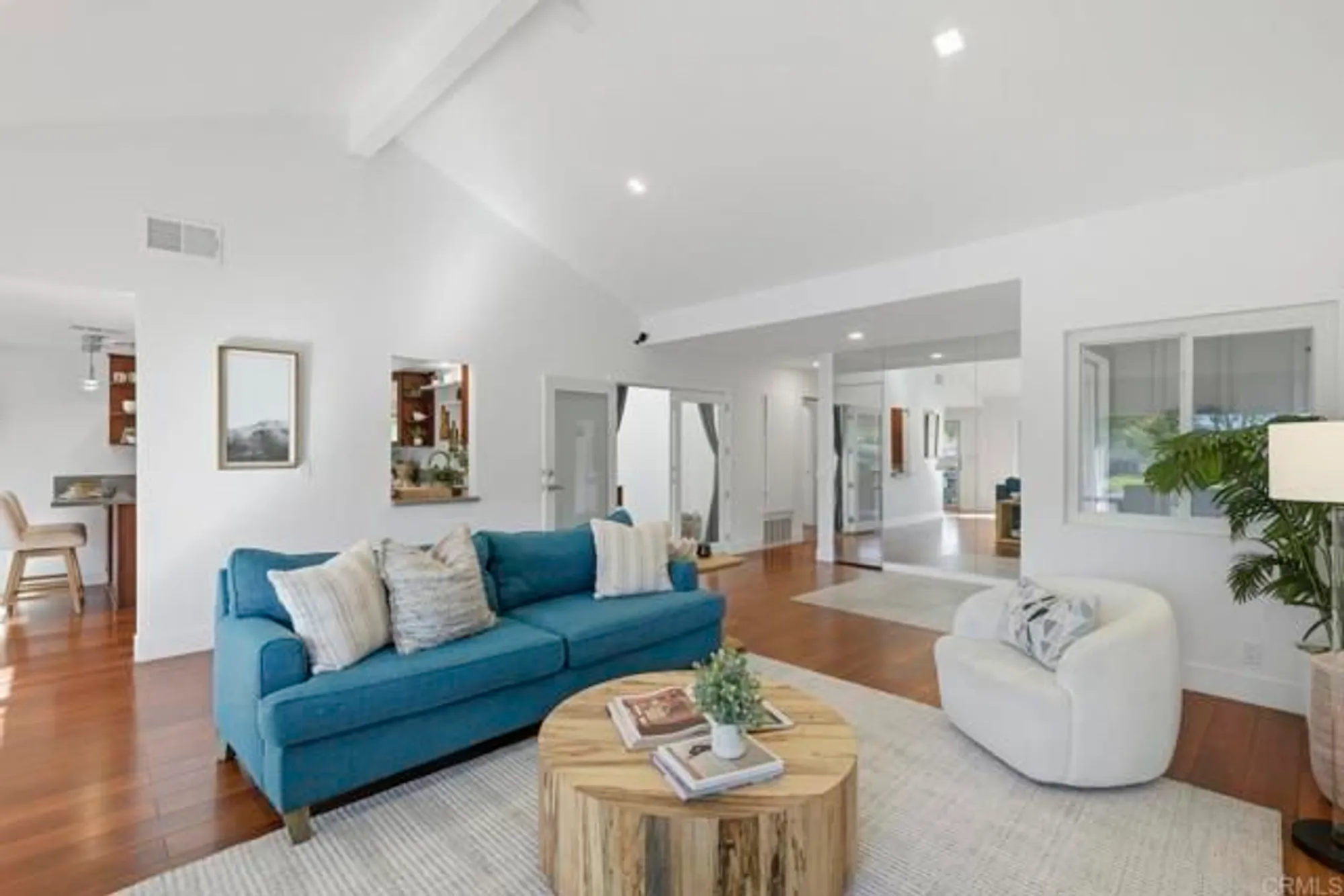 Property Slideshow image 20 of 44 | 1541 via entrada del lago, San Marcos, CA, 92078