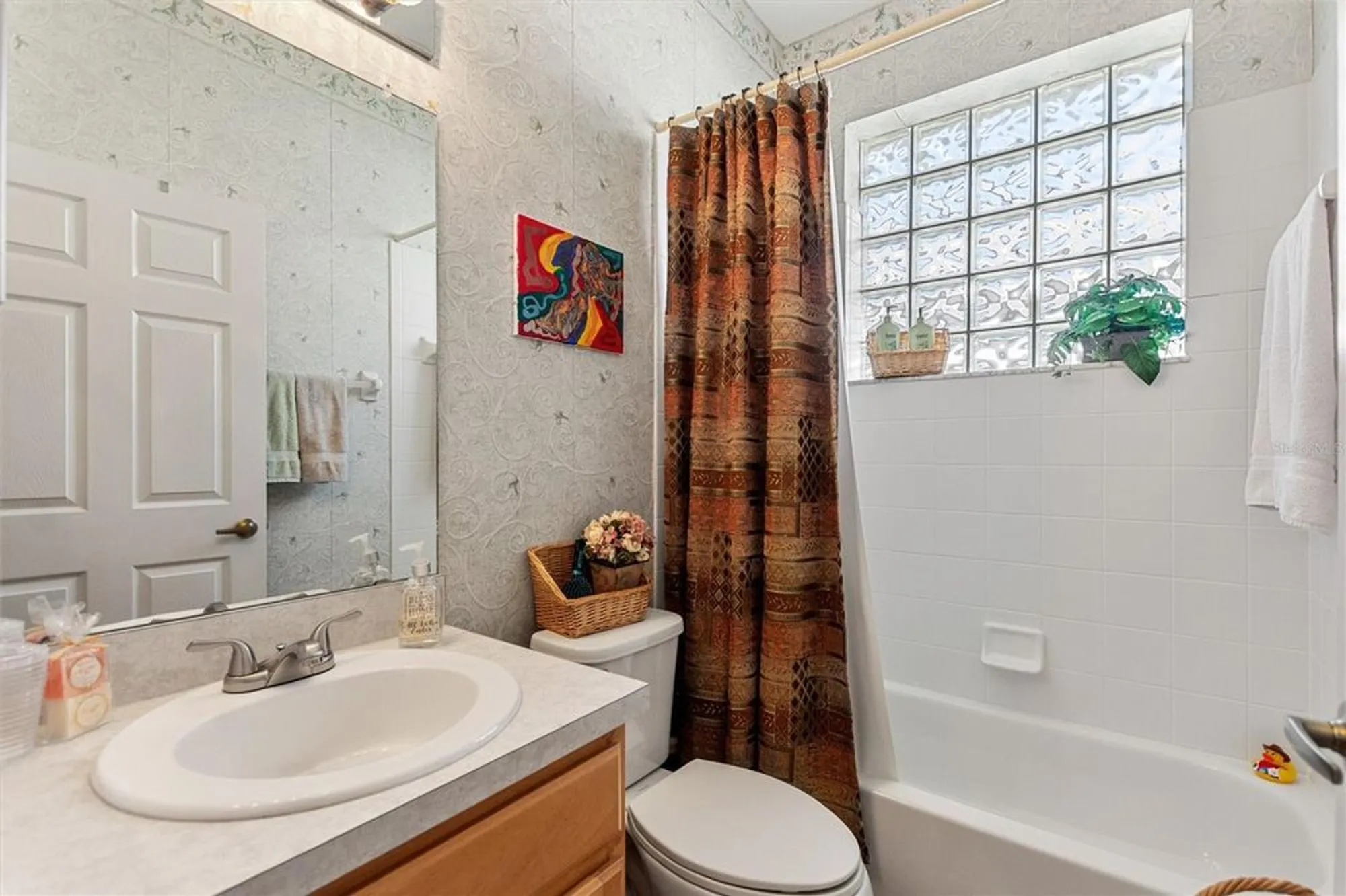 Property Slideshow image 23 of 63 | 205 cunningham dr, Davenport, FL, 33837