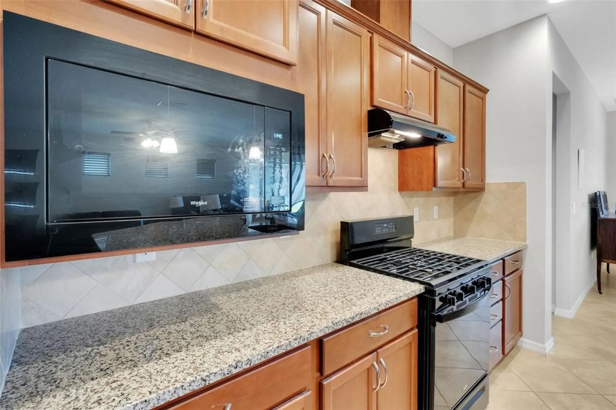 Property Slideshow image 18 of 69 | 164 montoro ln, Davenport, FL, 33837