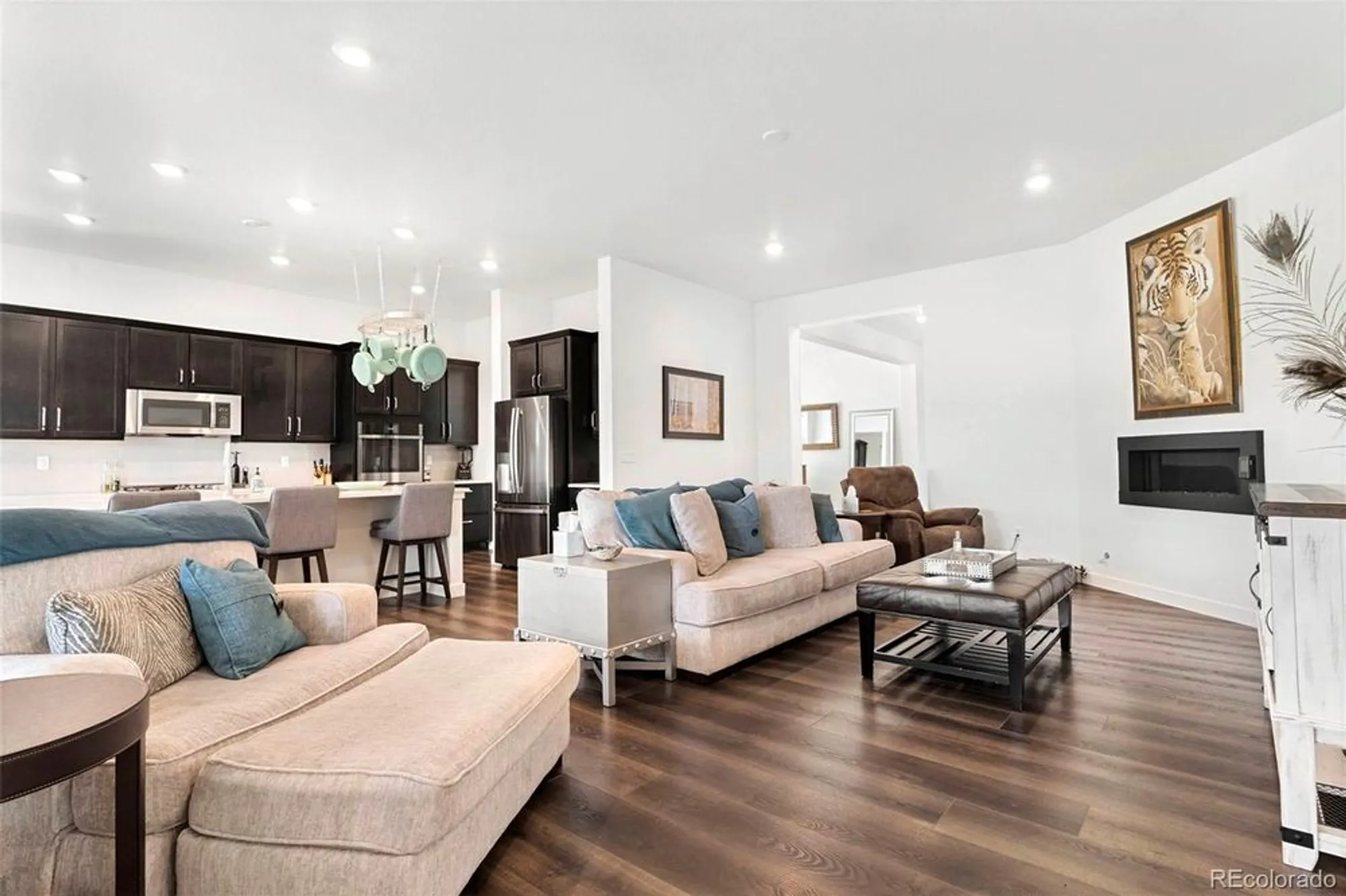 Property Slideshow image 13 of 50 | 15859 xanthia way, Thornton, CO, 80602