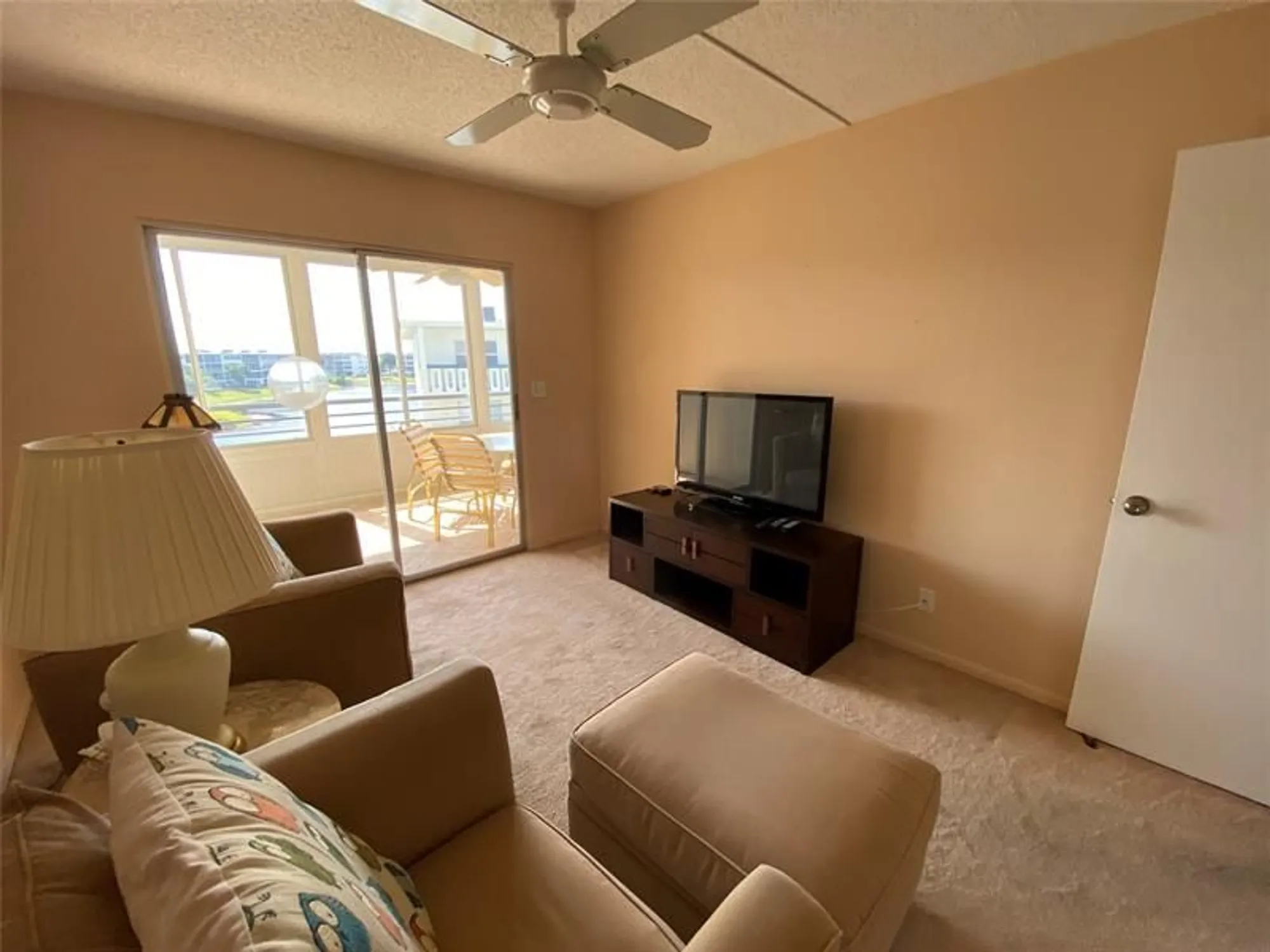 Property Slideshow image 13 of 42 | 4101 oakridge v # 4101, Deerfield Beach, FL, 33442
