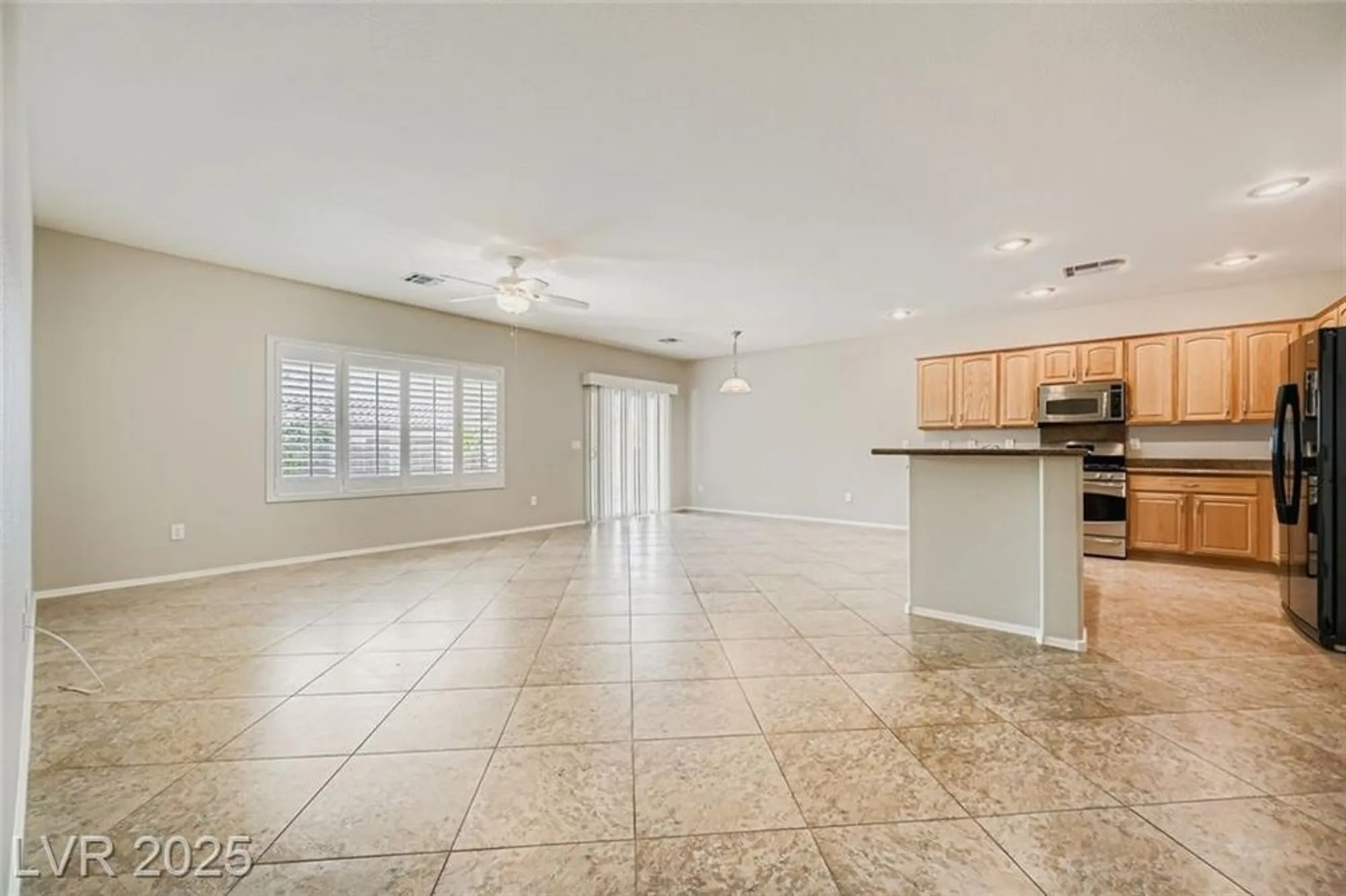 Property Slideshow image 7 of 24 | 2317 perrysburg dr, Henderson, NV, 89044