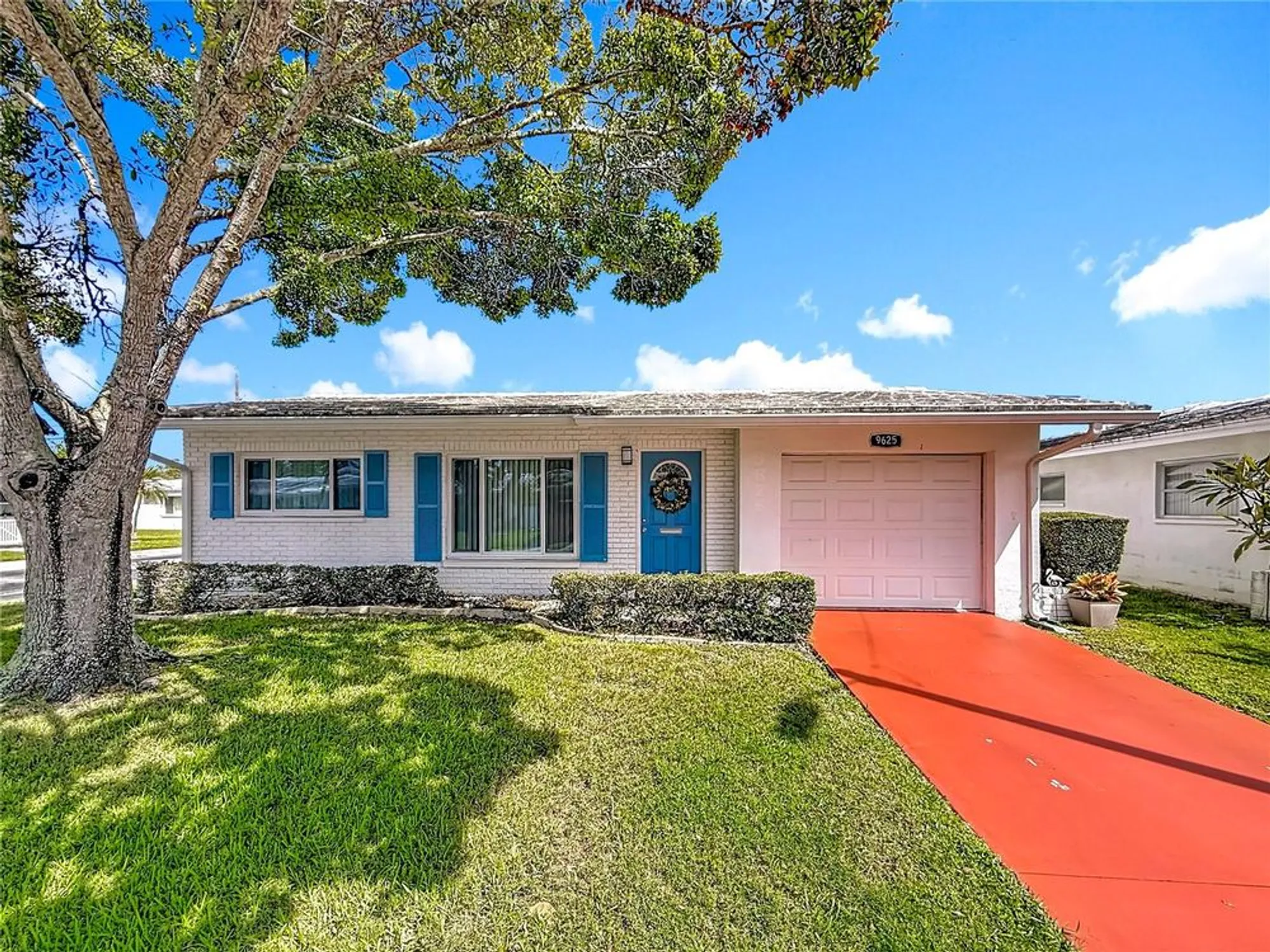 Property Slideshow image 1 of 57 | 9625 45th way, Pinellas Park, FL, 33782