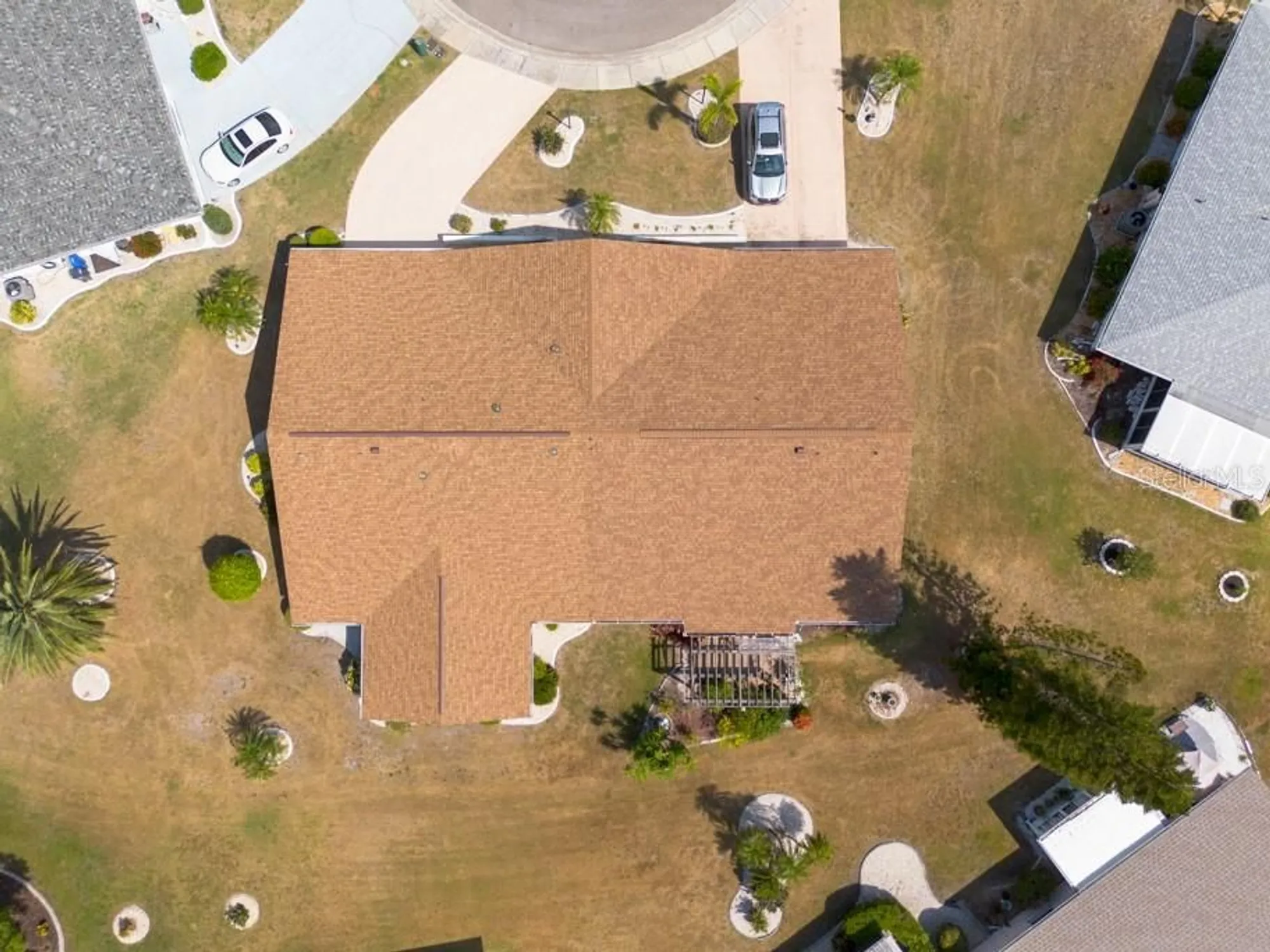 Property Slideshow image 43 of 44 | 106 silverbell ct, Sun City Center, FL, 33573