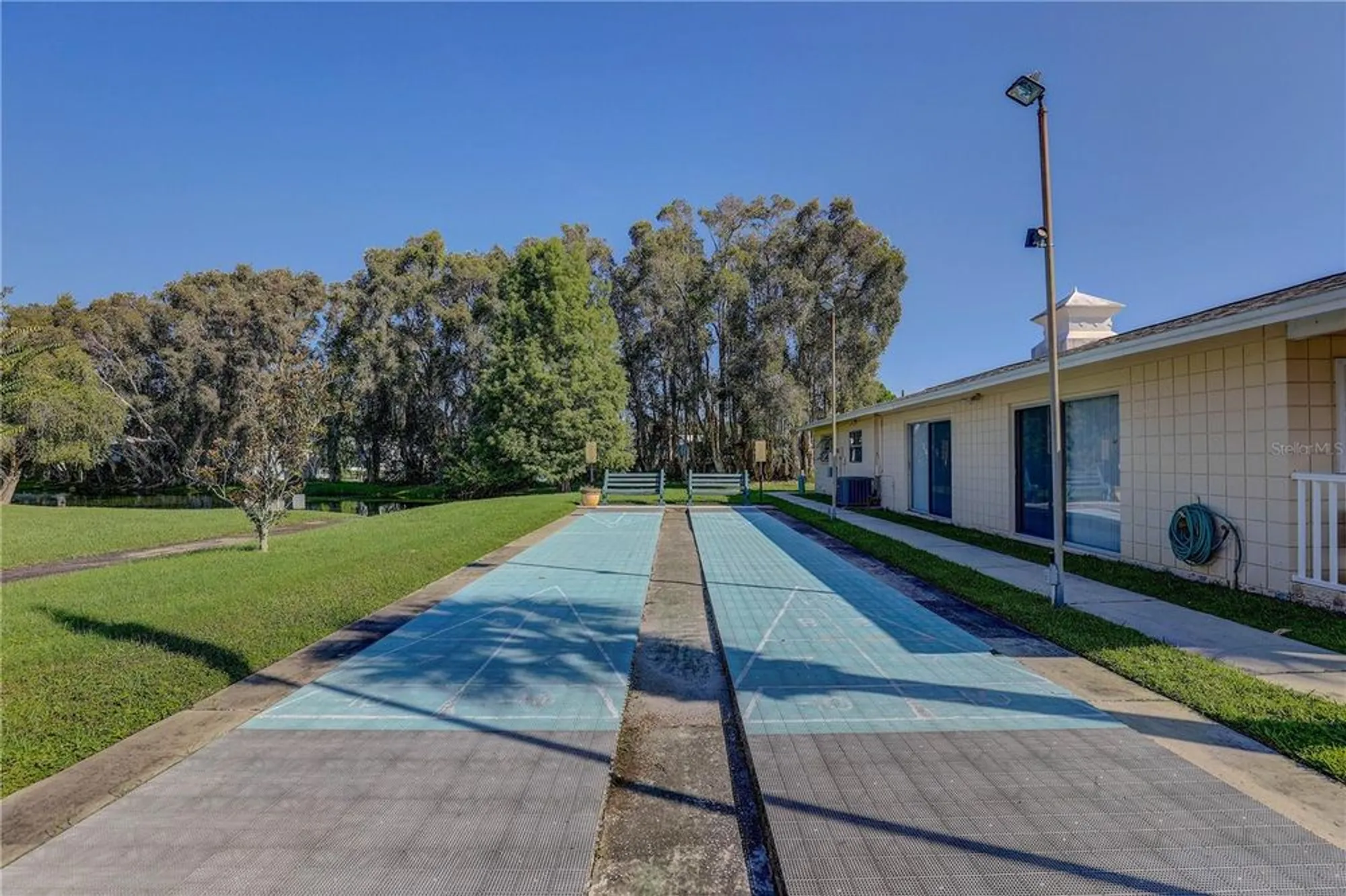 Property Slideshow image 24 of 28 | 864 lake haven rd, Dunedin, FL, 34698