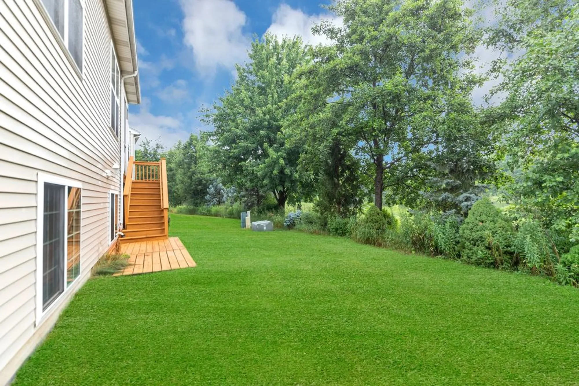 Property Slideshow image 40 of 43 | 3848 valhalla dr, Elgin, IL, 60124