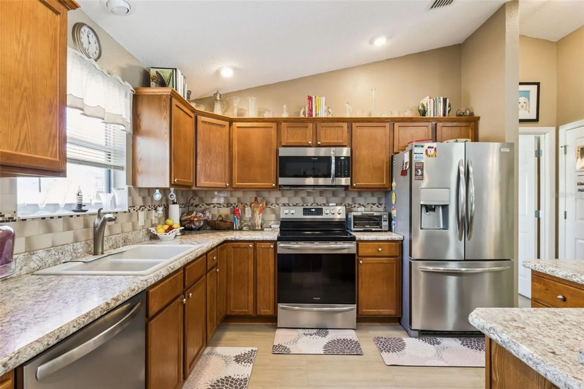 Property Slideshow image 3 of 75 | 909 abaco path, The Villages, FL, 32163