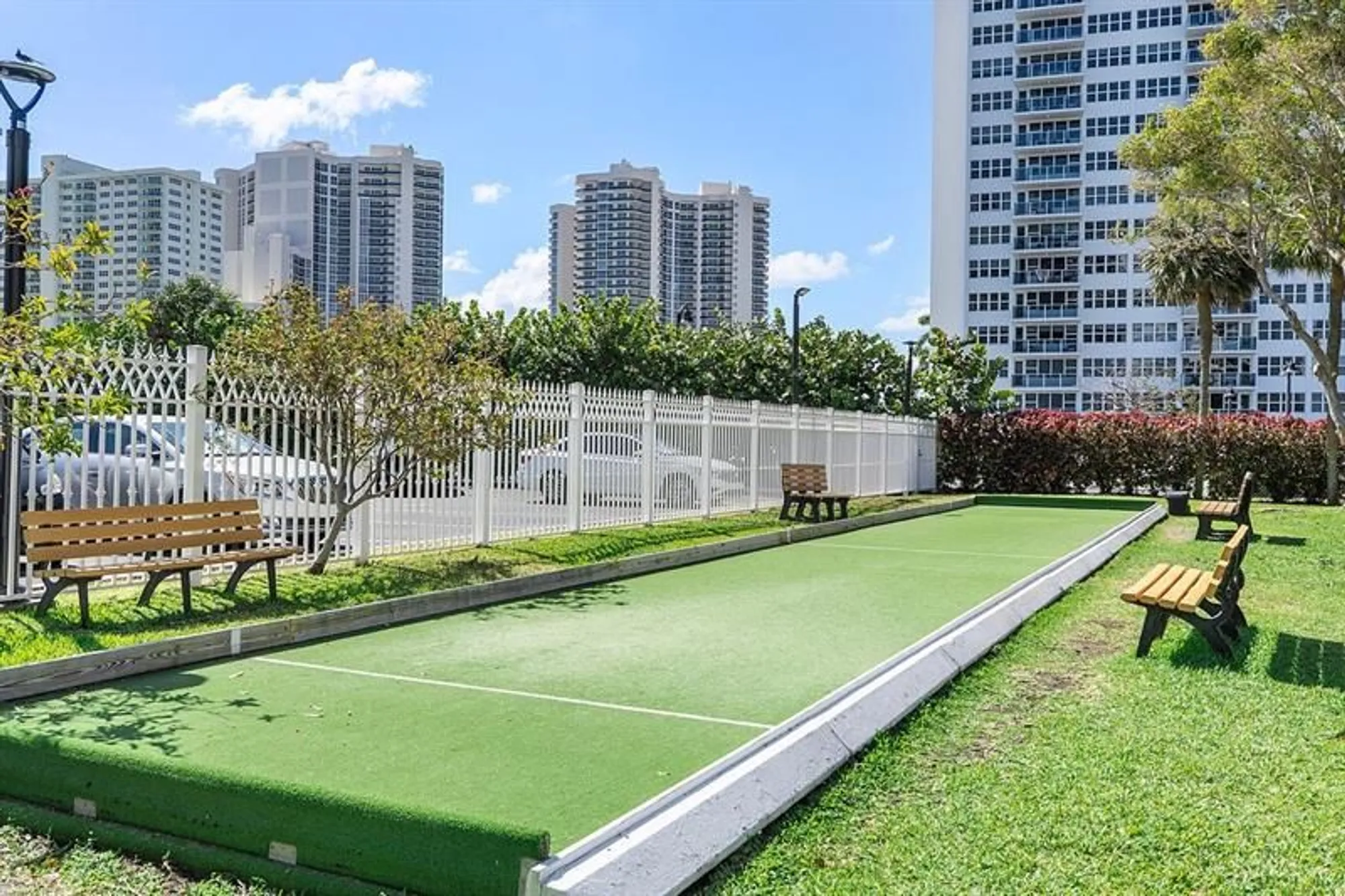 Property Slideshow image 25 of 53 | 3300 ne 36th st 303, Fort Lauderdale, FL, 33308