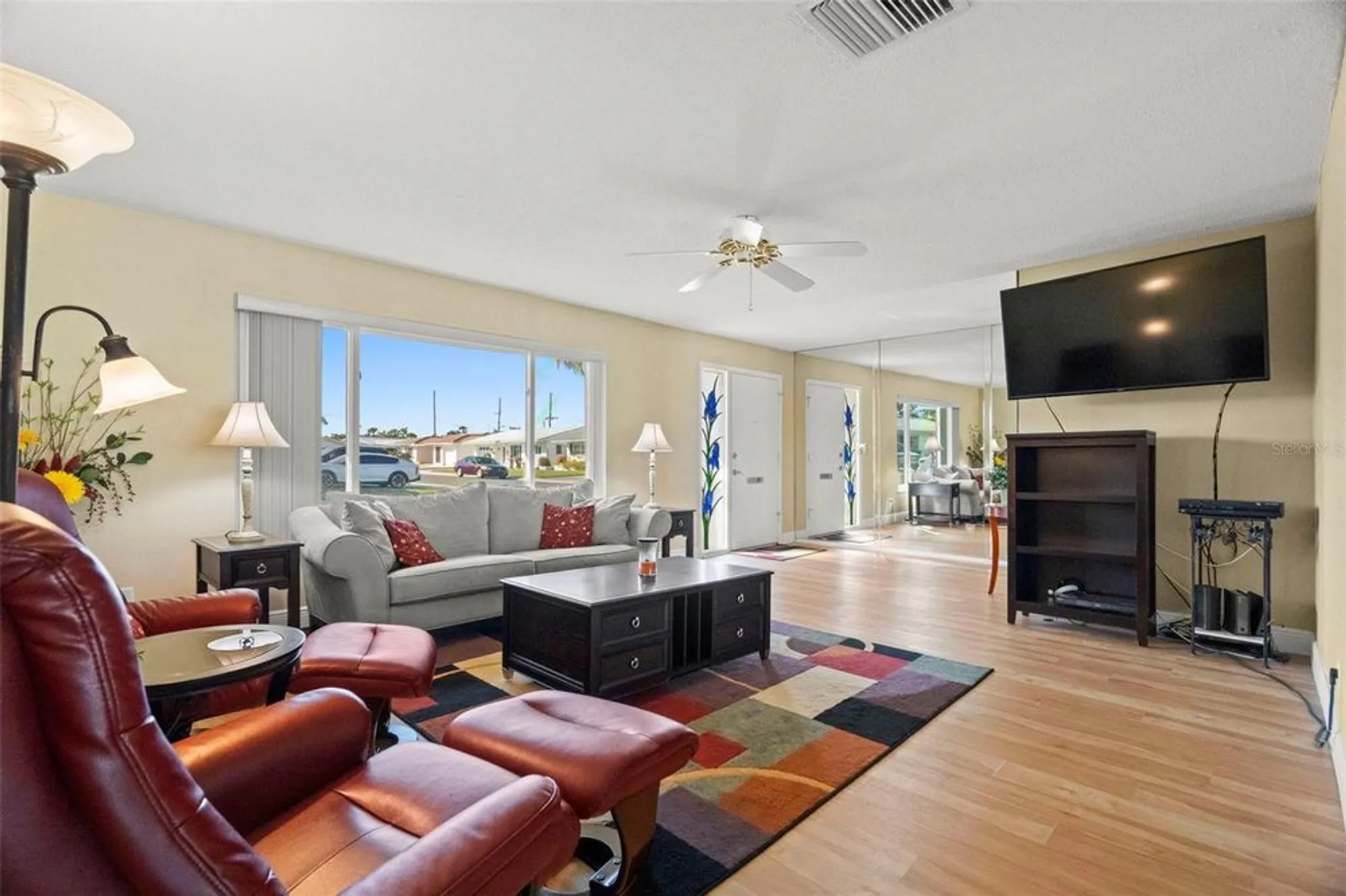 Property Slideshow image 6 of 42 | 10033 37th way n # 3, Pinellas Park, FL, 33782