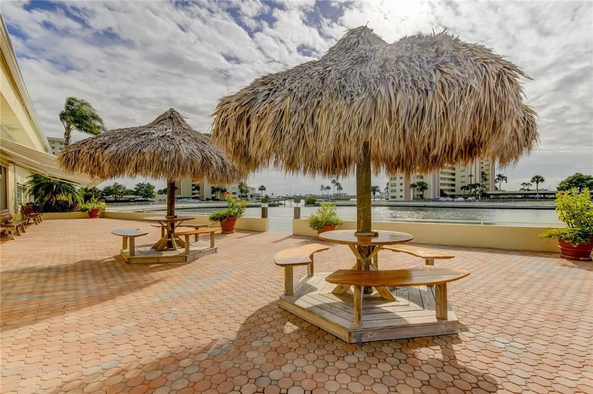 Property Slideshow image 29 of 45 | 4775 cove cir apt 1008, St Petersburg, FL, 33708