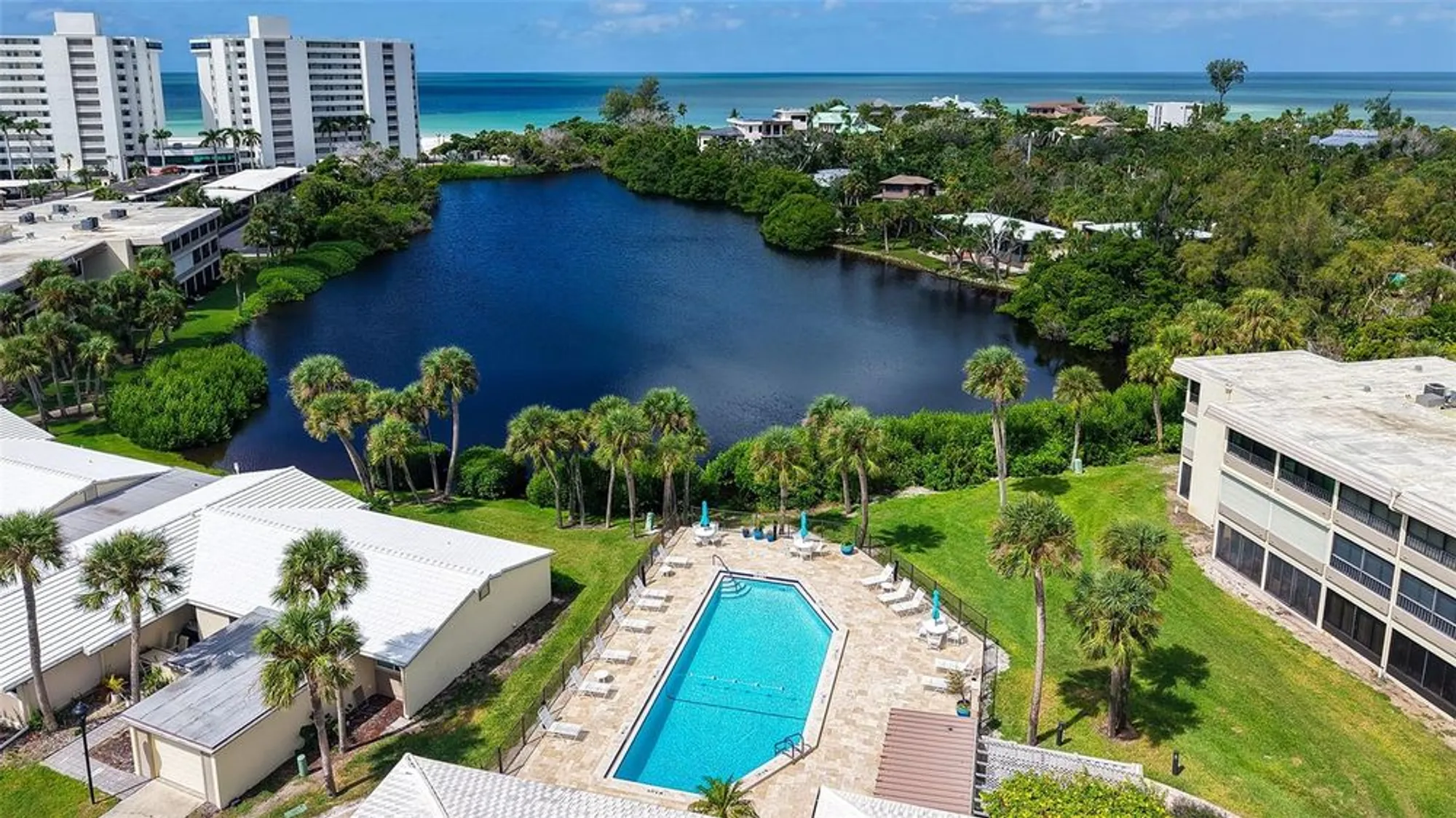 Property Slideshow image 67 of 91 | 225 hourglass way apt 103, Sarasota, FL, 34242