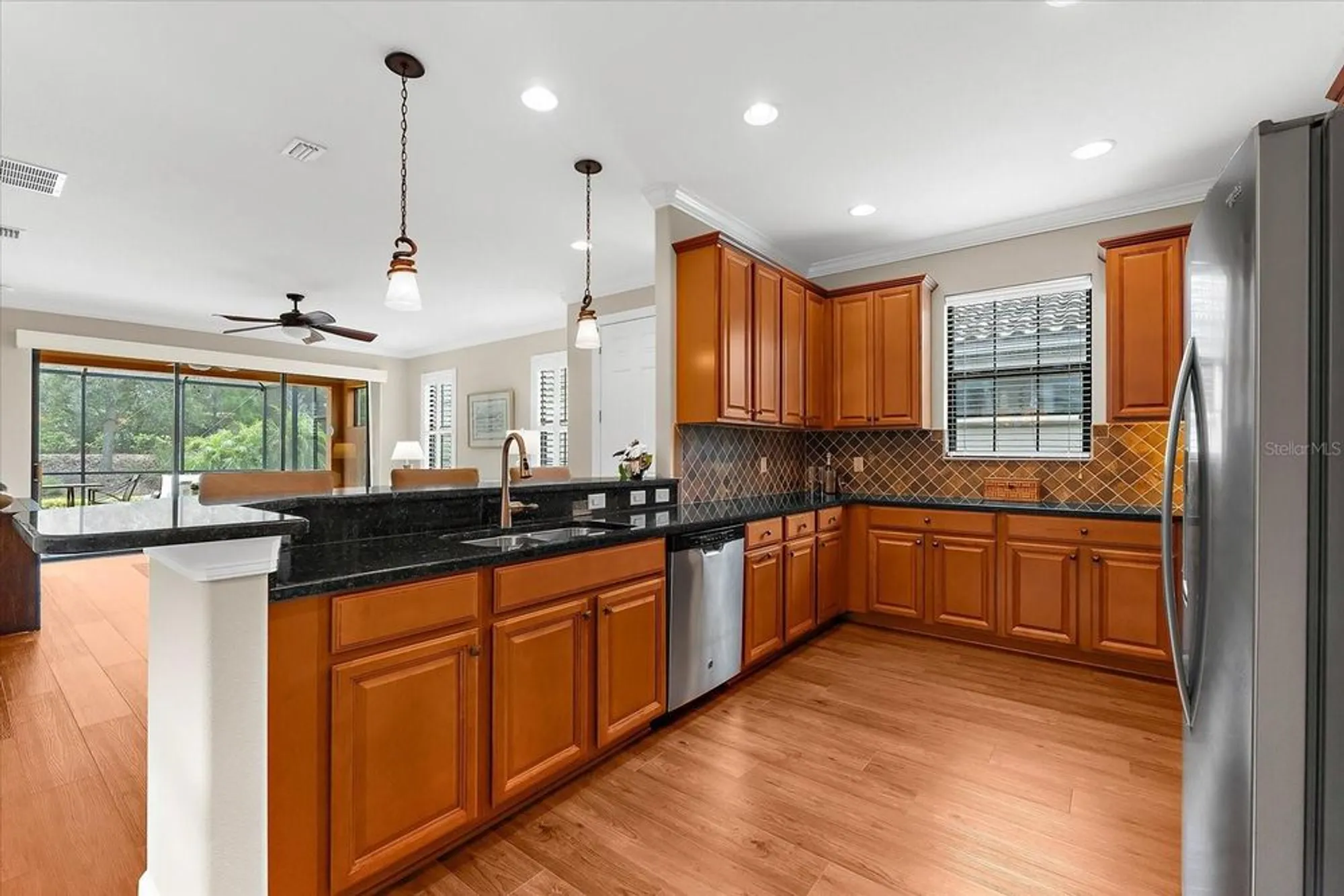 Property Slideshow image 12 of 74 | 5121 serata dr, Lakewood Ranch, FL, 34211