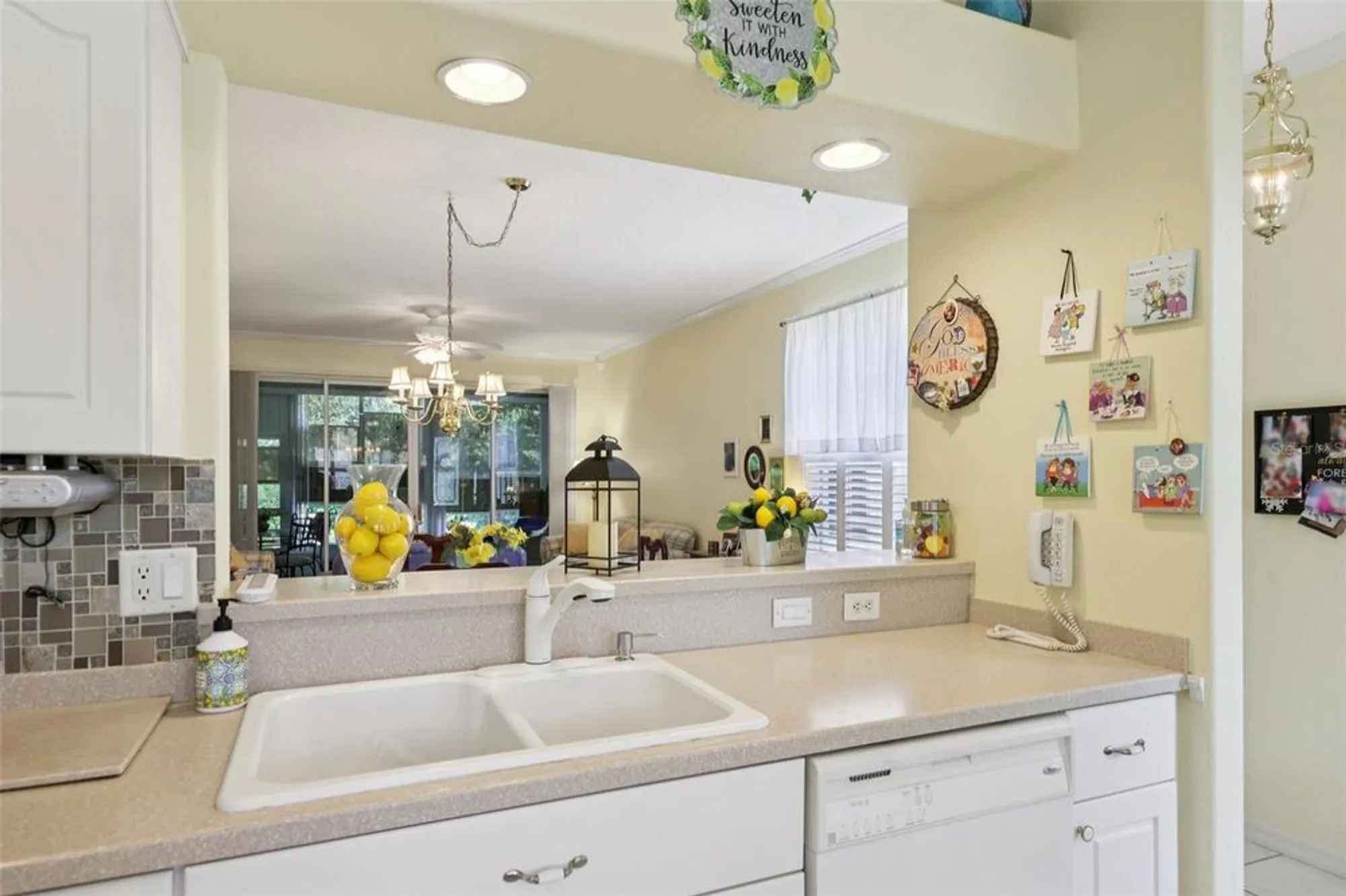 Property Slideshow image 19 of 37 | 4954 rainbow trout rd, Tavares, FL, 32778