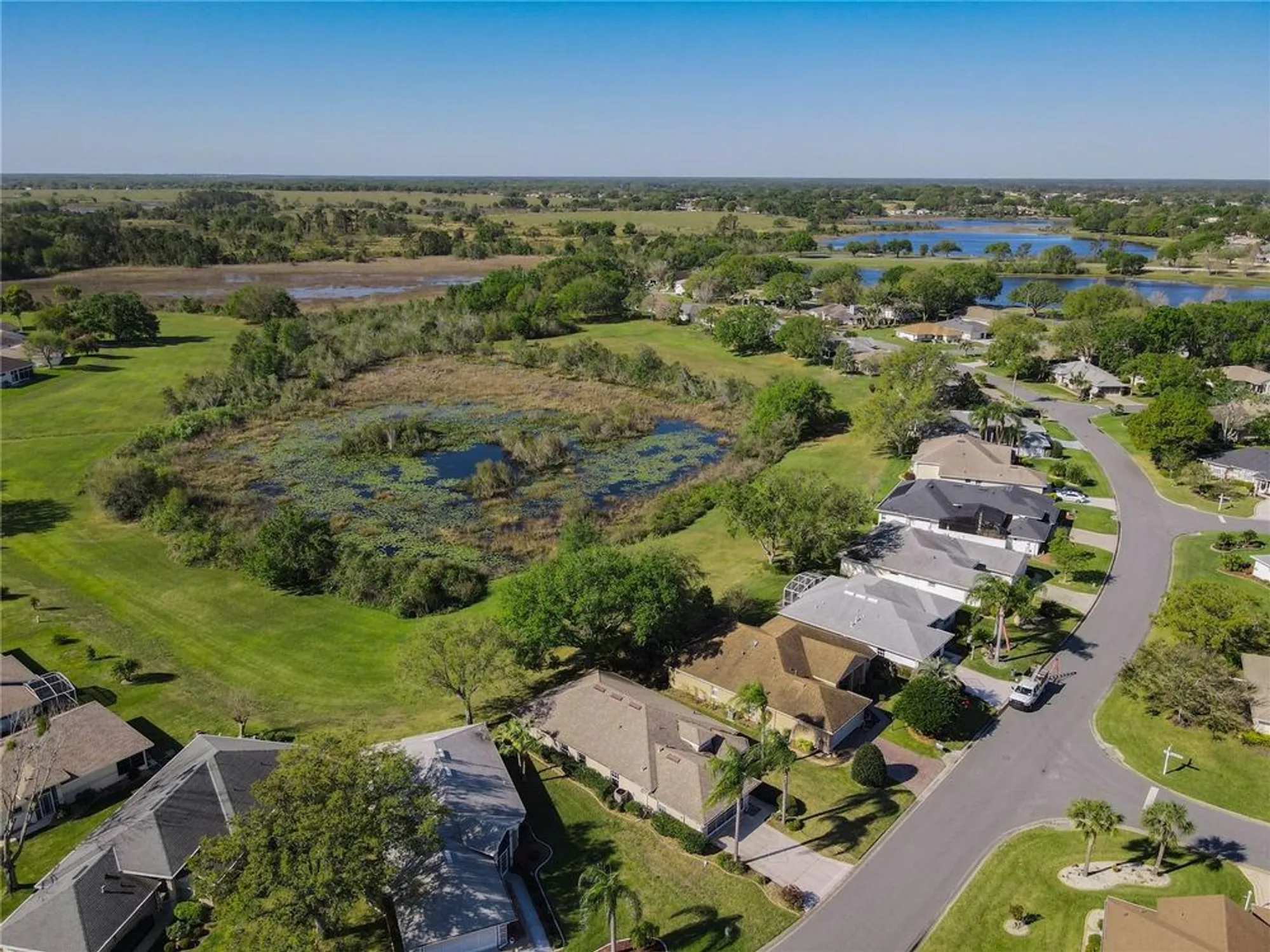 Property Slideshow image 3 of 53 | 21636 king henry ave, Leesburg, FL, 34748