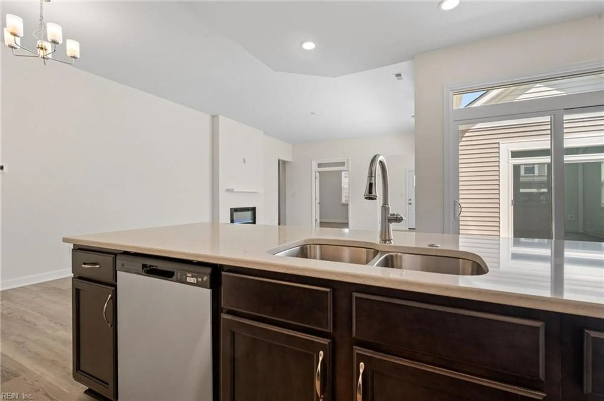 Property Slideshow image 10 of 47 | 2000 venture way b, Suffolk, VA, 23434