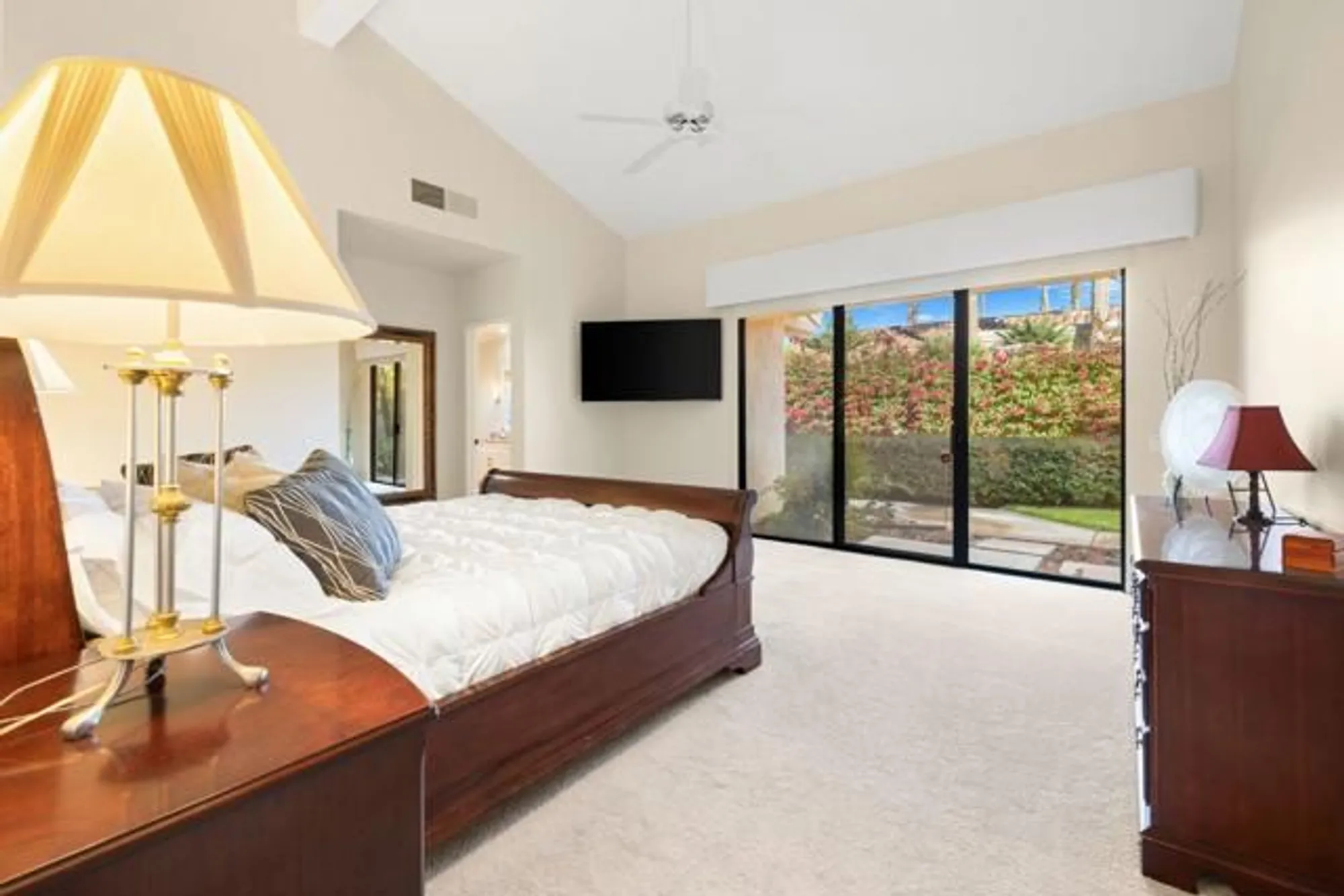 Property Slideshow image 6 of 73 | 55556 pinehurst, La Quinta, CA, 92253