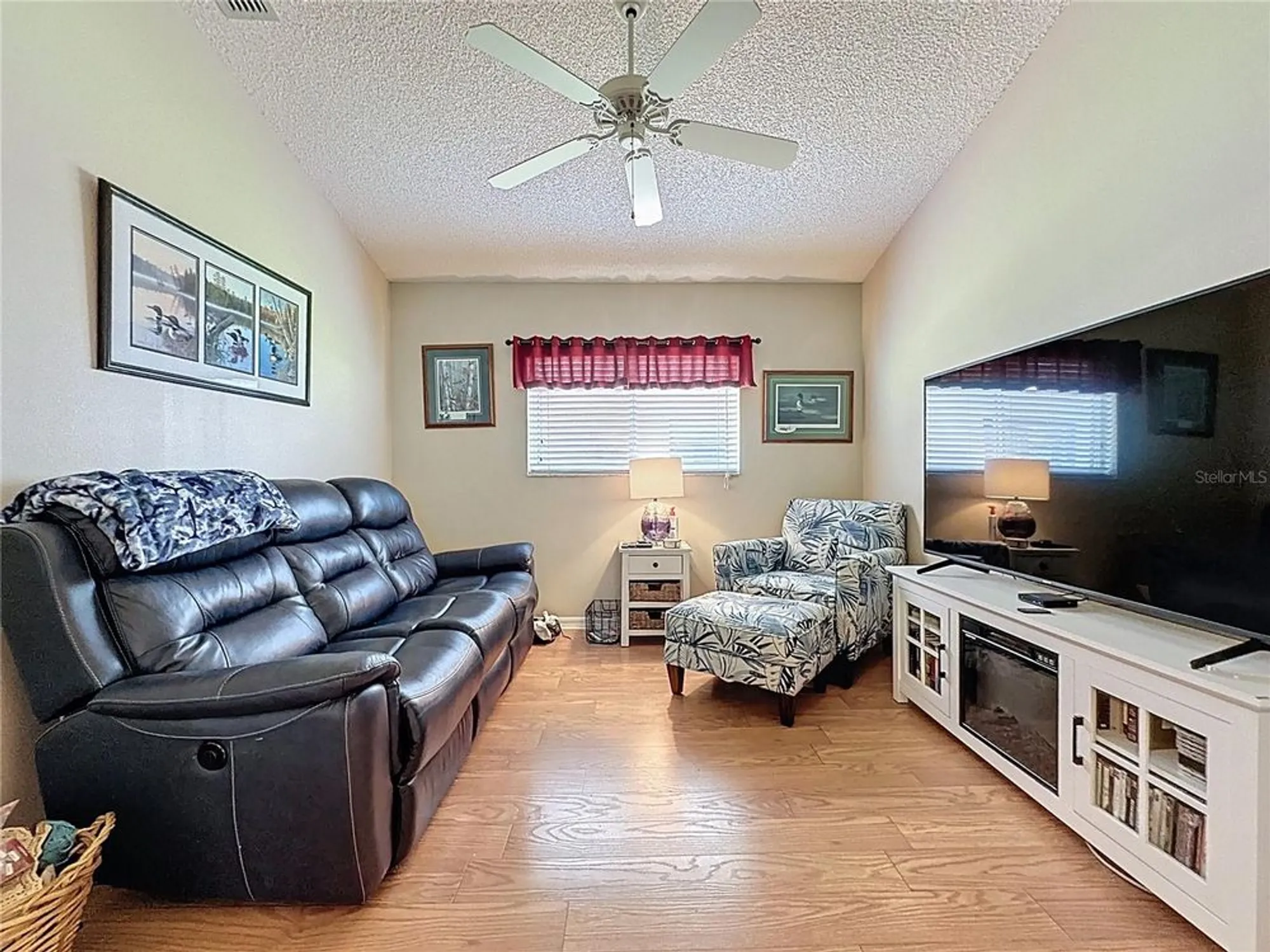 Property Slideshow image 19 of 69 | 3706 doune way, Clermont, FL, 34711