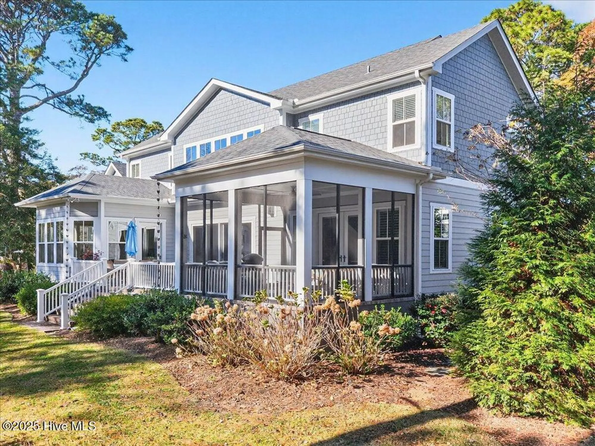 Property Slideshow image 8 of 98 | 4308 shelter cv, Southport, NC, 28461