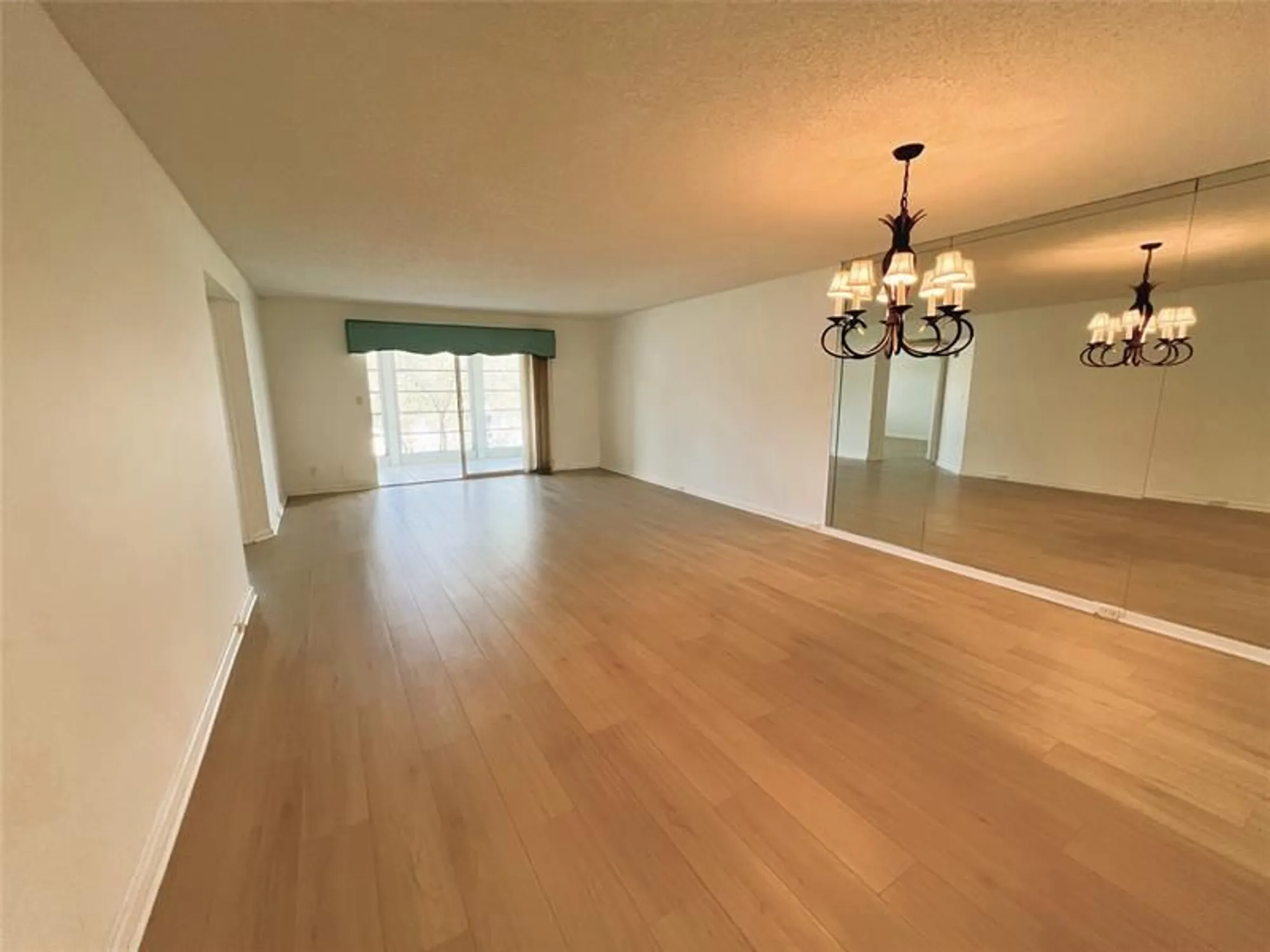 Property Slideshow image 4 of 27 | 1803 eleuthera pt j2, Coconut Creek, FL, 33066