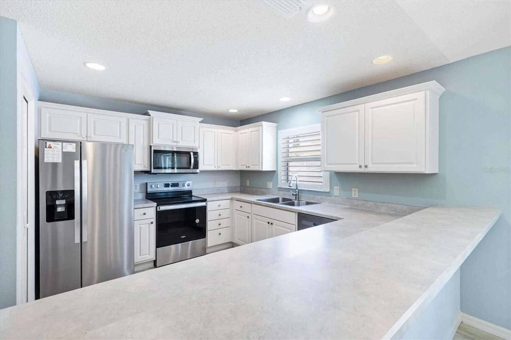 Property Slideshow image 8 of 39 | 16615 se 85th langham ct, The Villages, FL, 32162