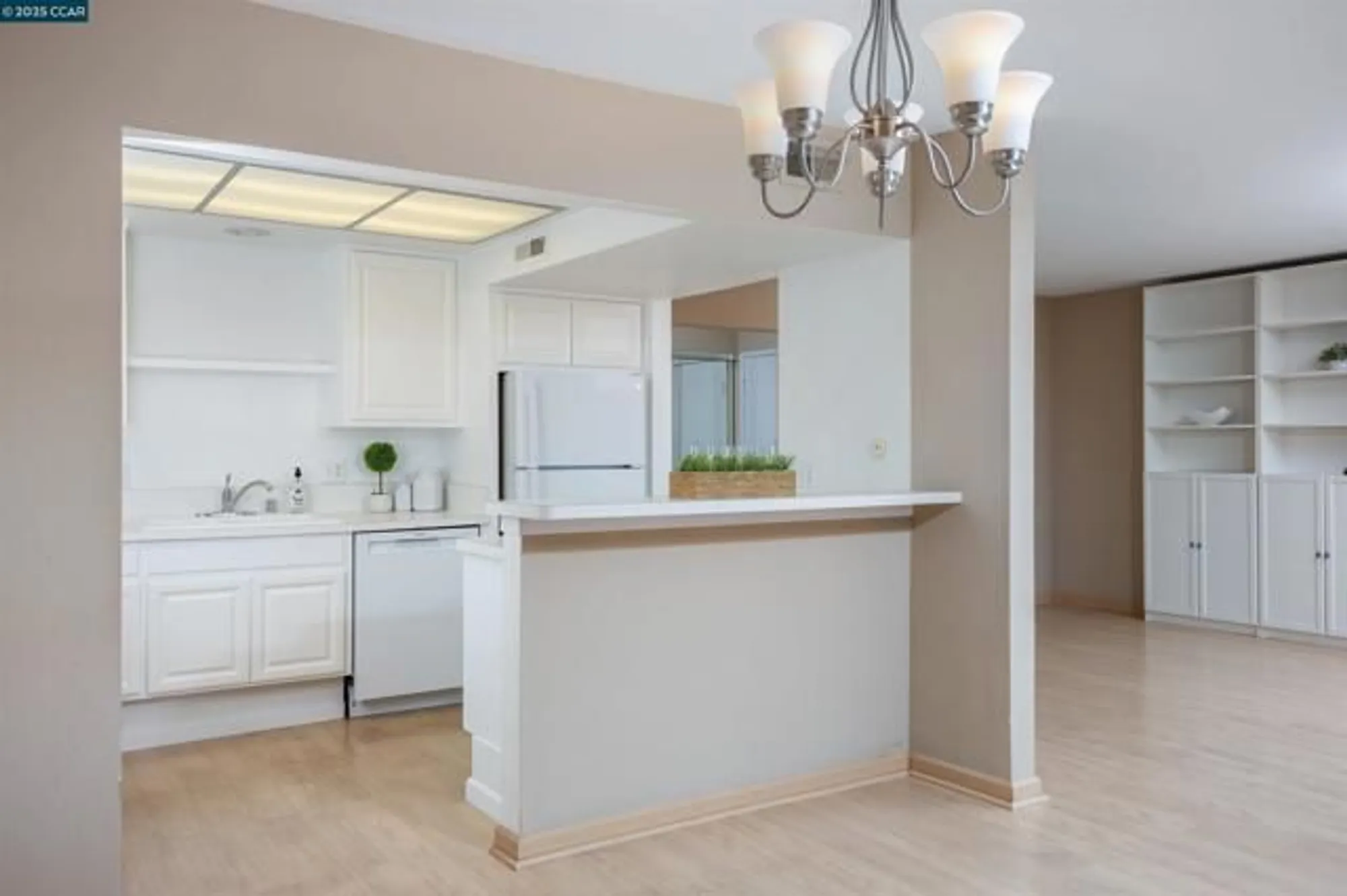 Property Slideshow image 11 of 26 | 1601 canyonwood ct 8, Walnut Creek, CA, 94595