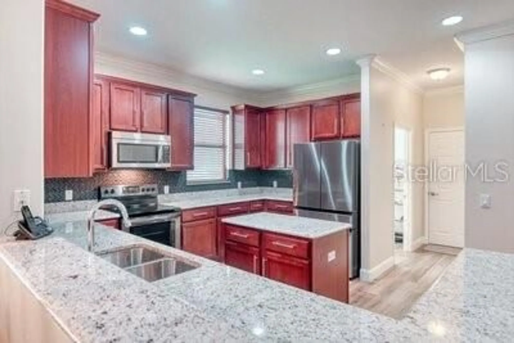 Property Slideshow image 9 of 64 | 824 ebb tide ln, Kissimmee, FL, 34759