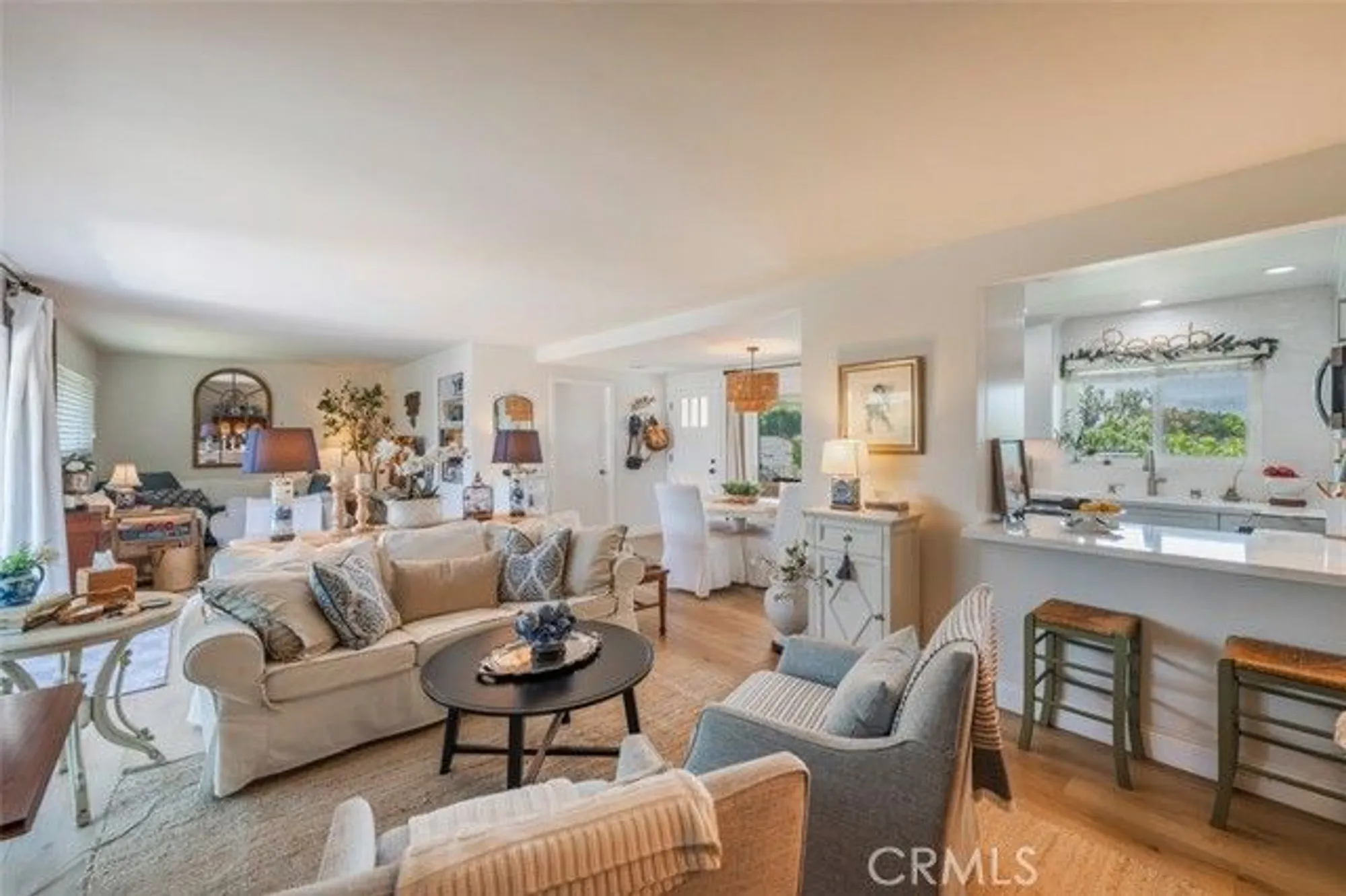 Property Slideshow image 10 of 38 | 23009 nadine cir b, Torrance, CA, 90505