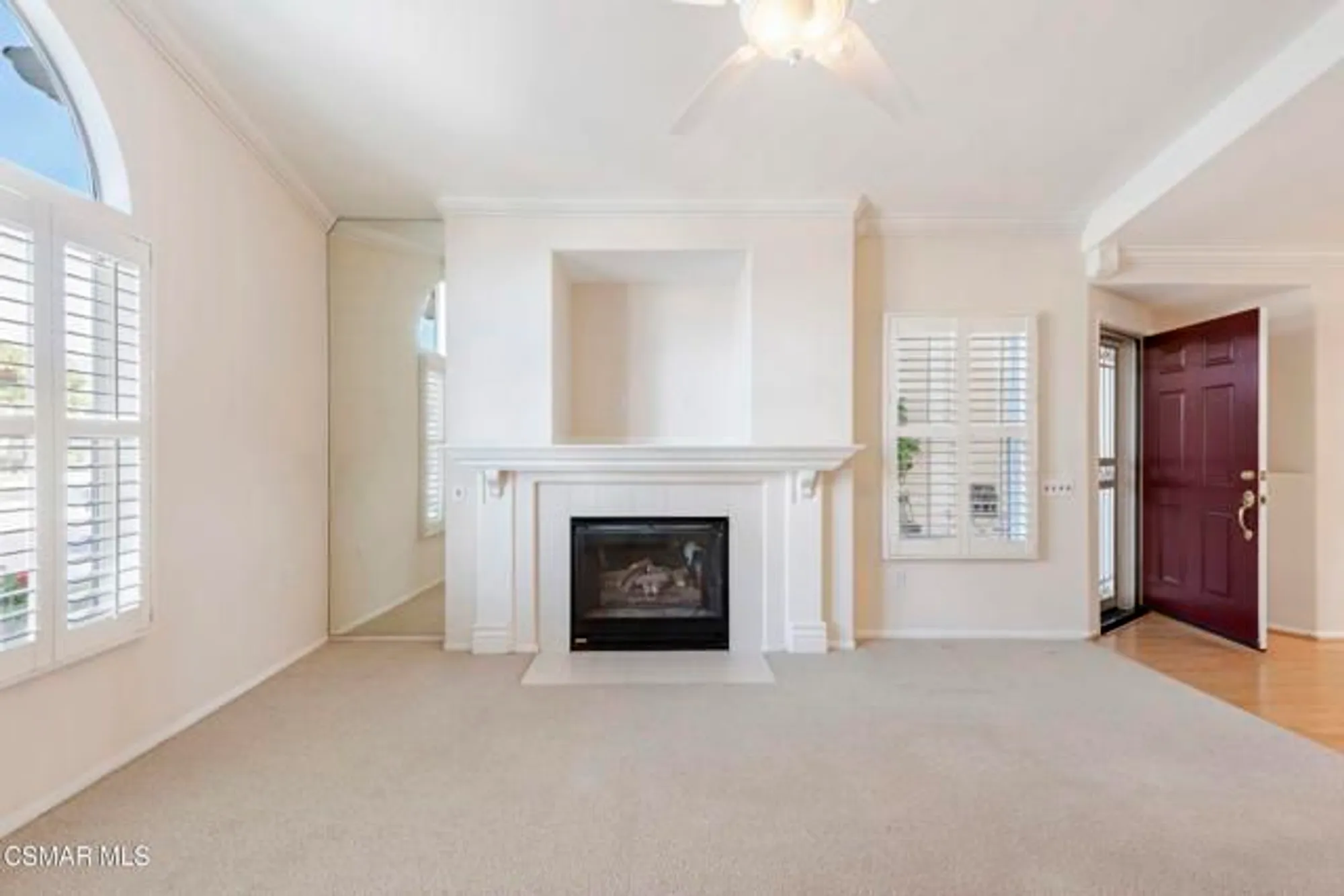 Property Slideshow image 4 of 38 | 2059 tulip ave, Simi Valley, CA, 93063