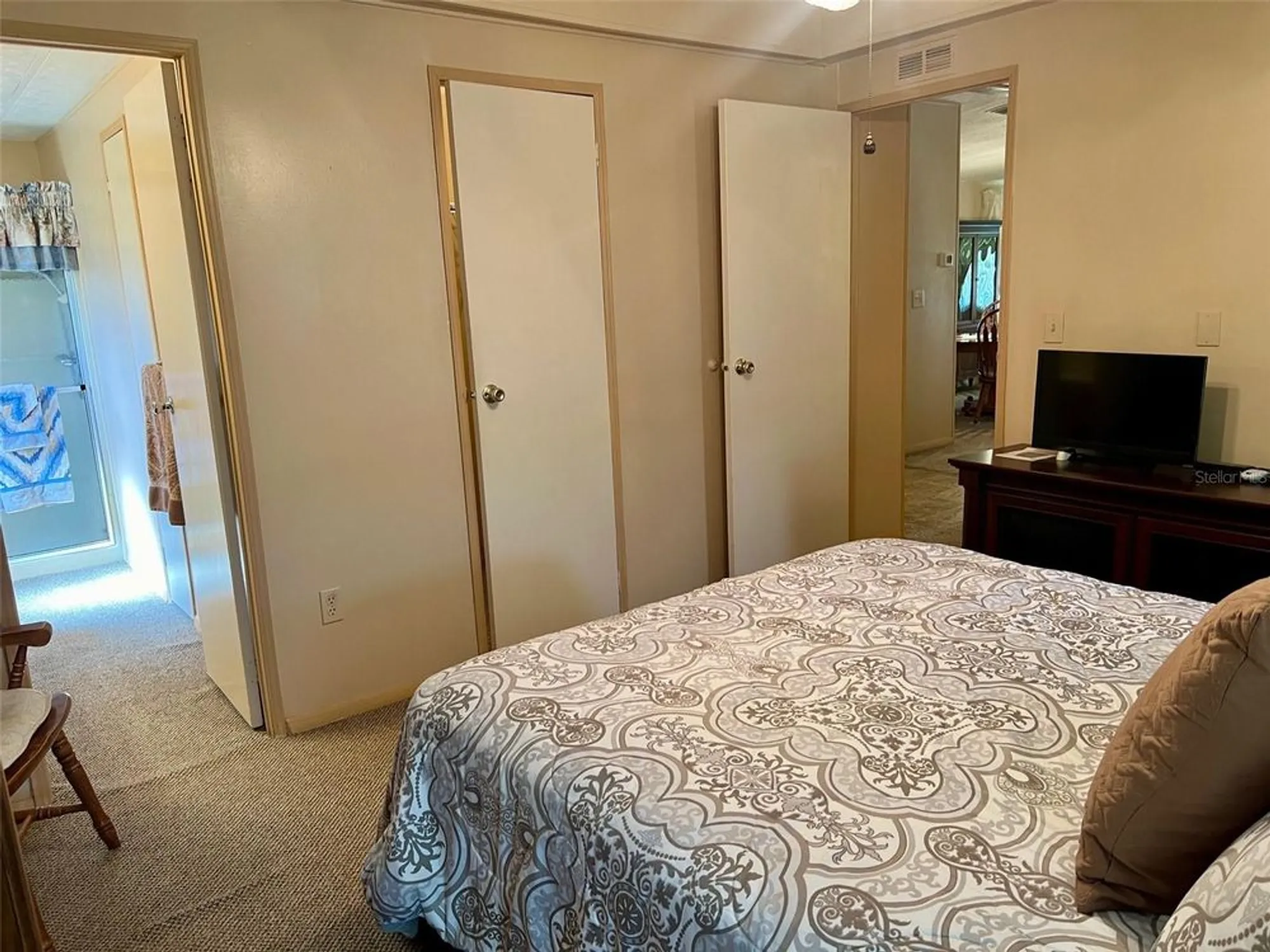 Property Slideshow image 10 of 30 | 5013 foxwood blvd, Lakeland, FL, 33810