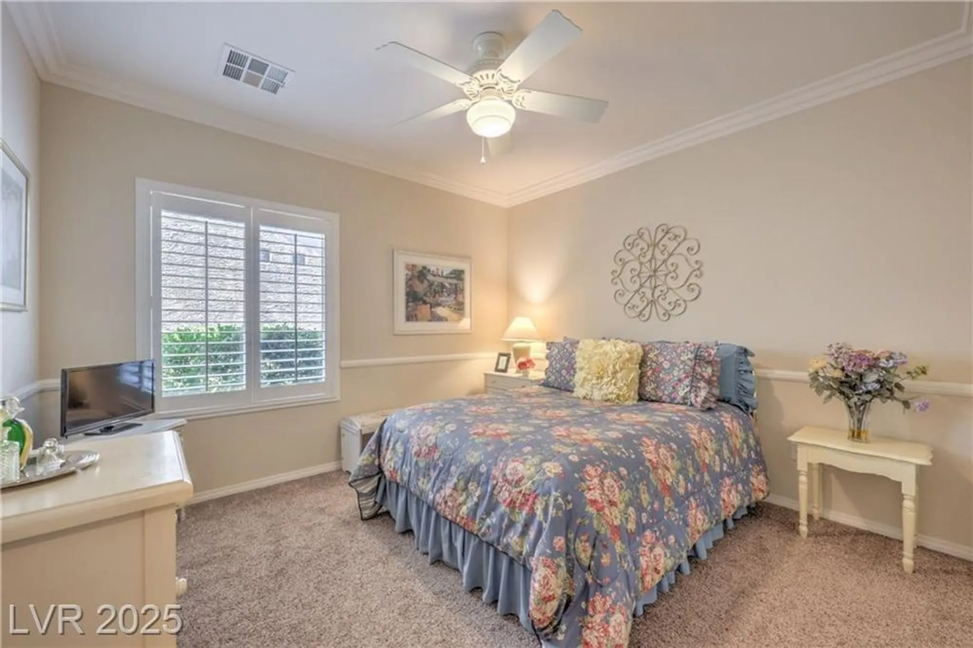 Property Slideshow image 32 of 39 | 2225 blackburn hills ave, Henderson, NV, 89044