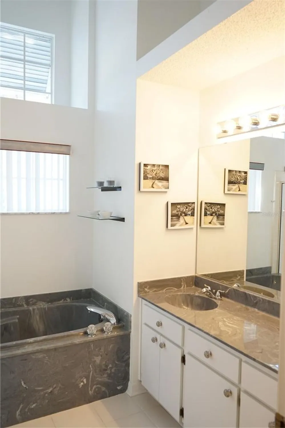 Property Slideshow image 35 of 74 | 653 mcdaniel st # 178, Sun City Center, FL, 33573